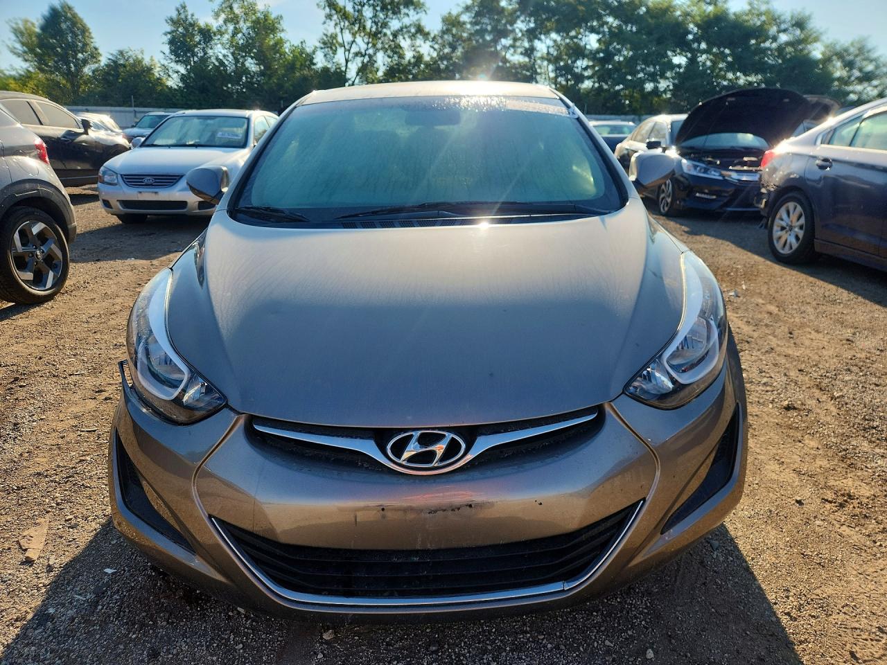 2015 Hyundai Elantra Se Silver vin: 5NPDH4AE8FH587331