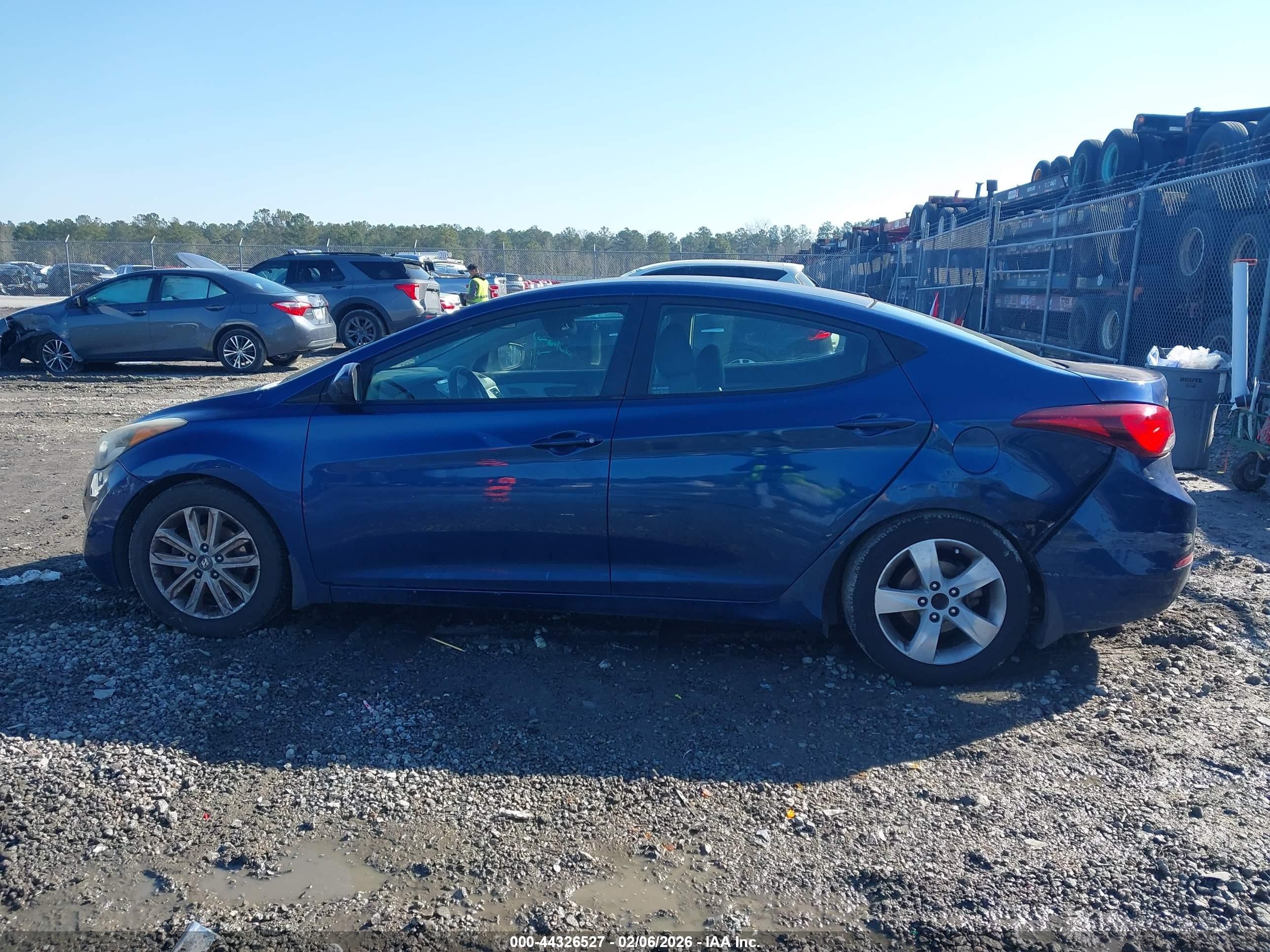 2015 Hyundai Elantra Se Blue vin: 5NPDH4AE8FH593517