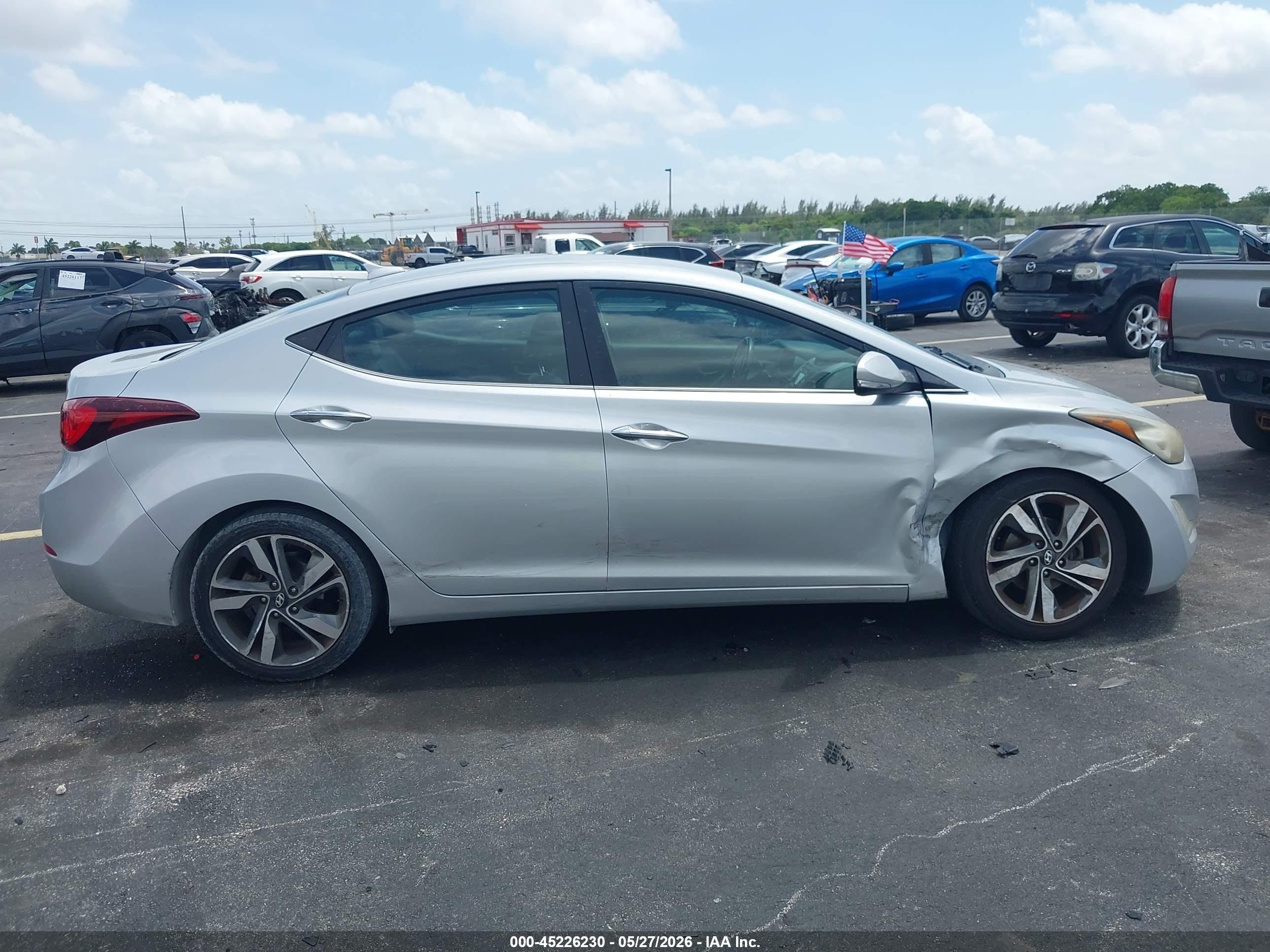 2015 Hyundai Elantra Limited Серебряный vin: 5NPDH4AE8FH596501