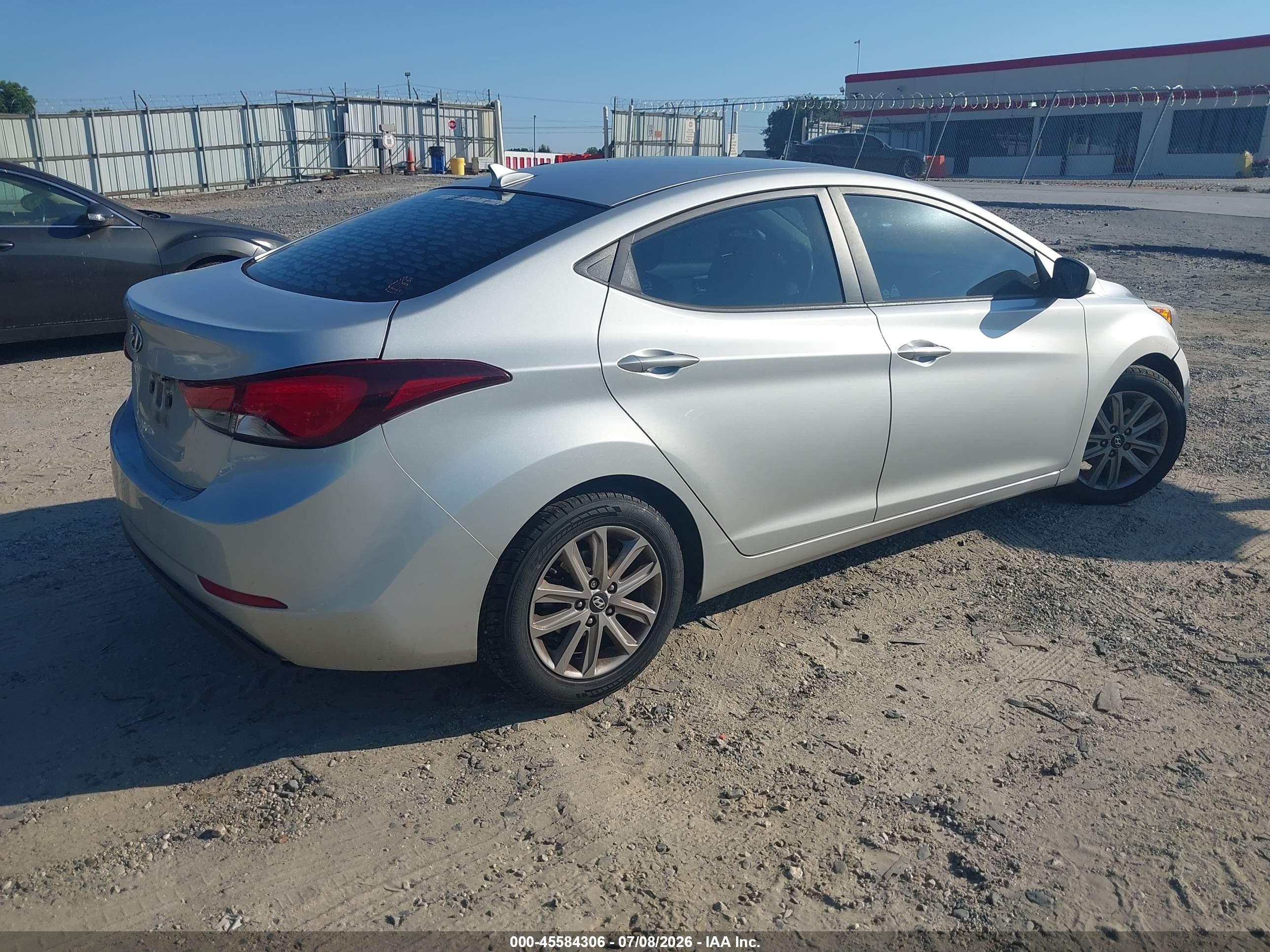 2015 Hyundai Elantra Se Серебряный vin: 5NPDH4AE8FH601387
