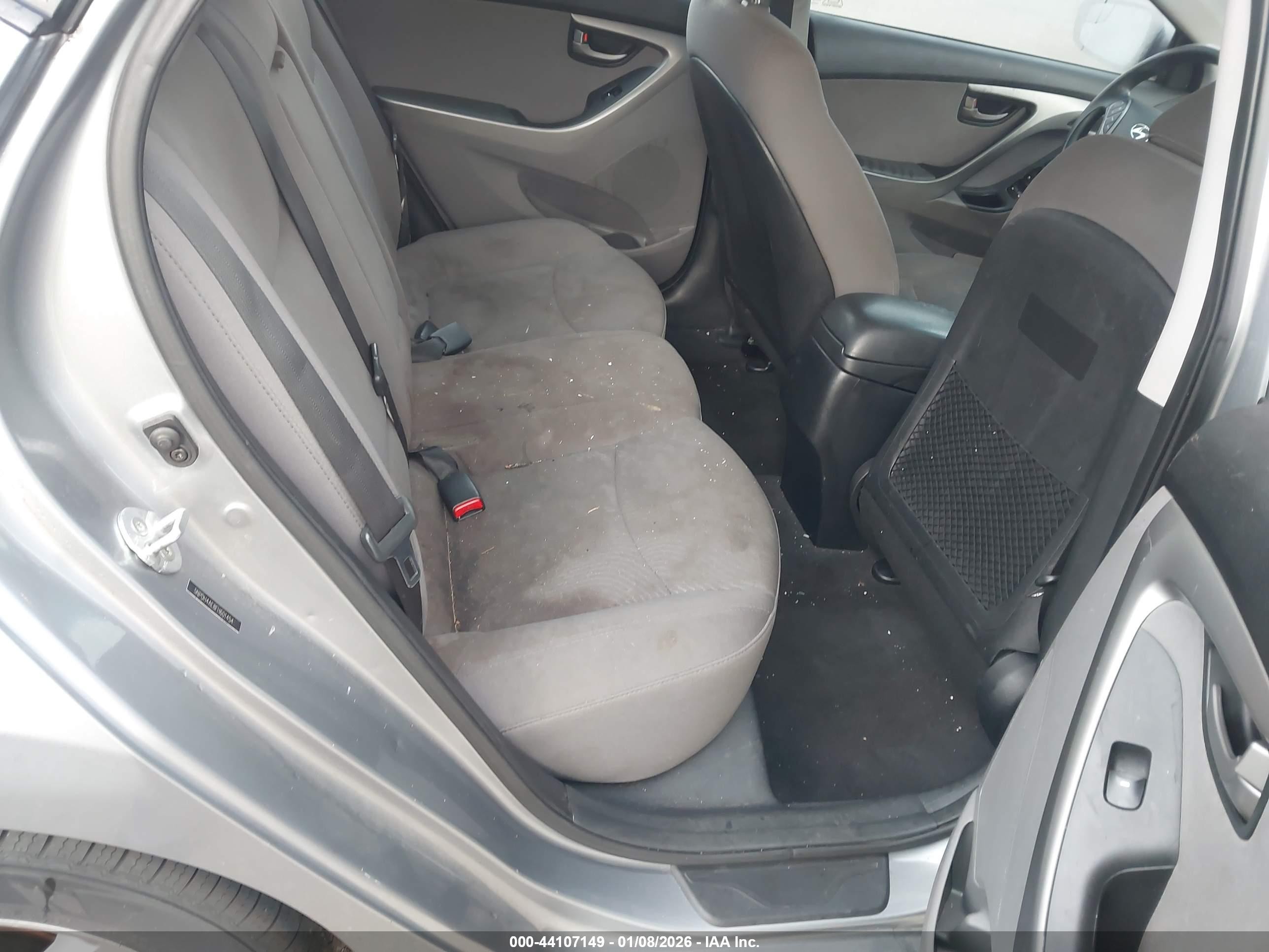 2015 Hyundai Elantra Se Серый vin: 5NPDH4AE8FH601454