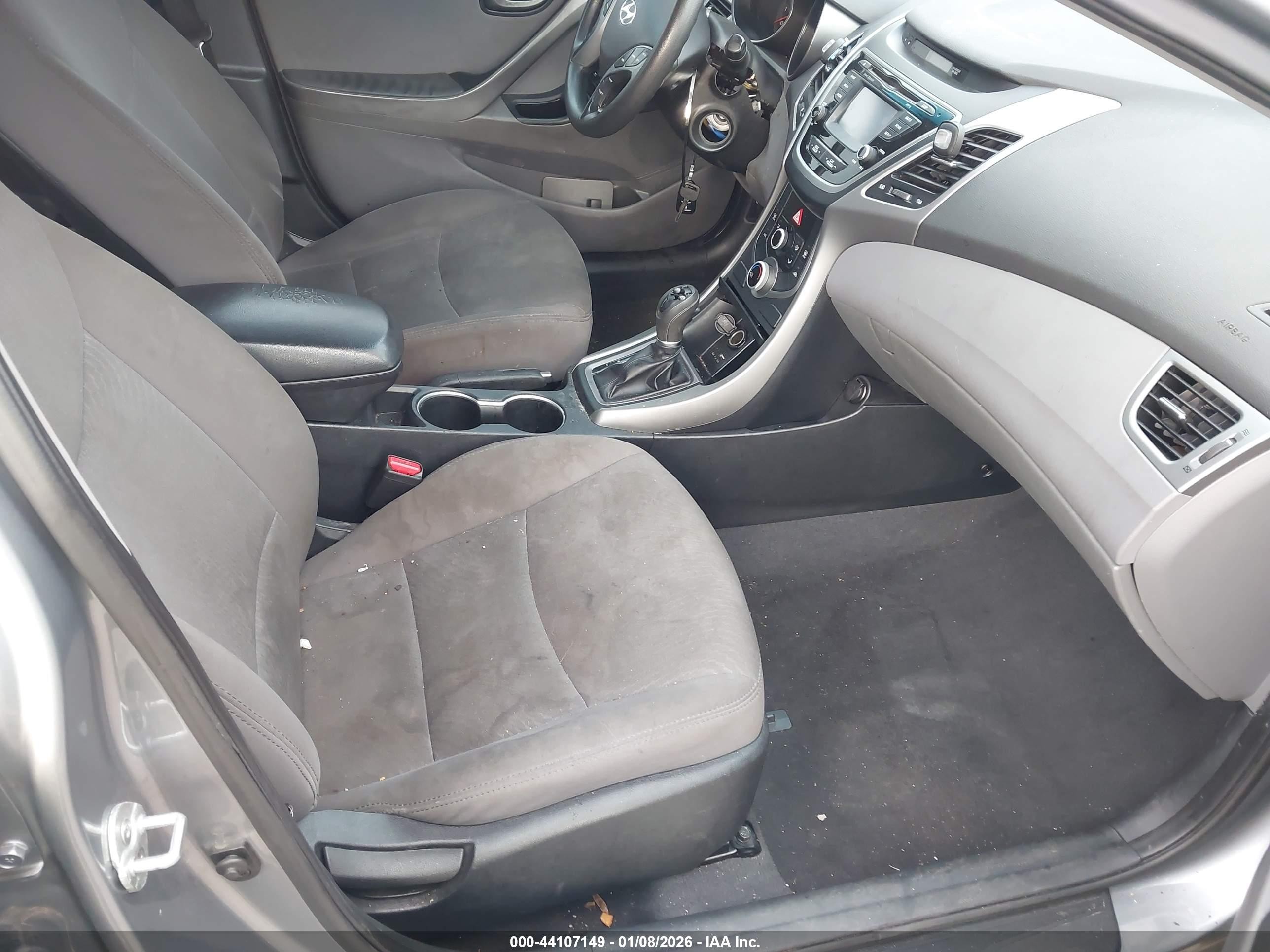 2015 Hyundai Elantra Se Серый vin: 5NPDH4AE8FH601454