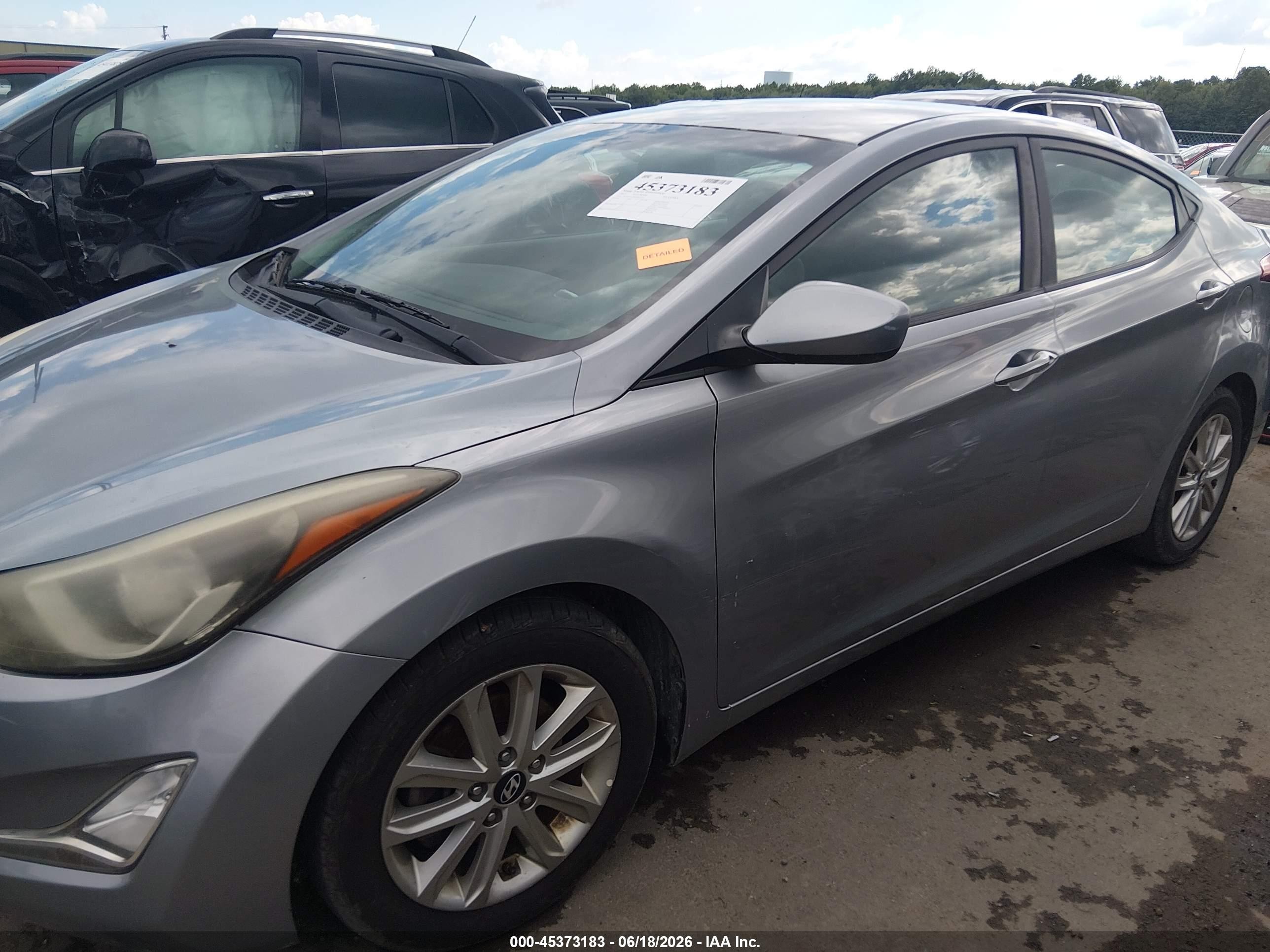 2015 Hyundai Elantra Se Gray vin: 5NPDH4AE8FH604189