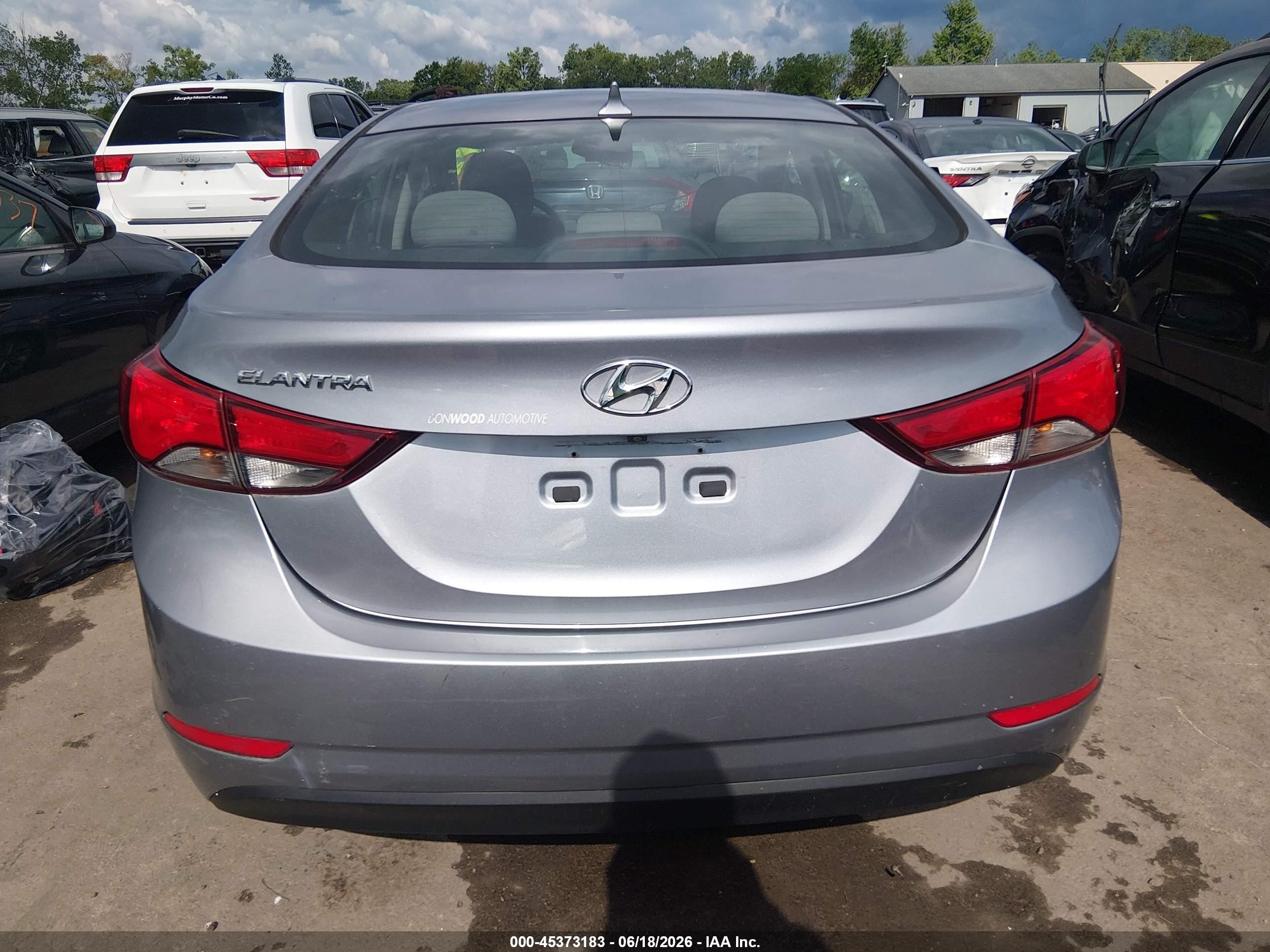 2015 Hyundai Elantra Se Gray vin: 5NPDH4AE8FH604189