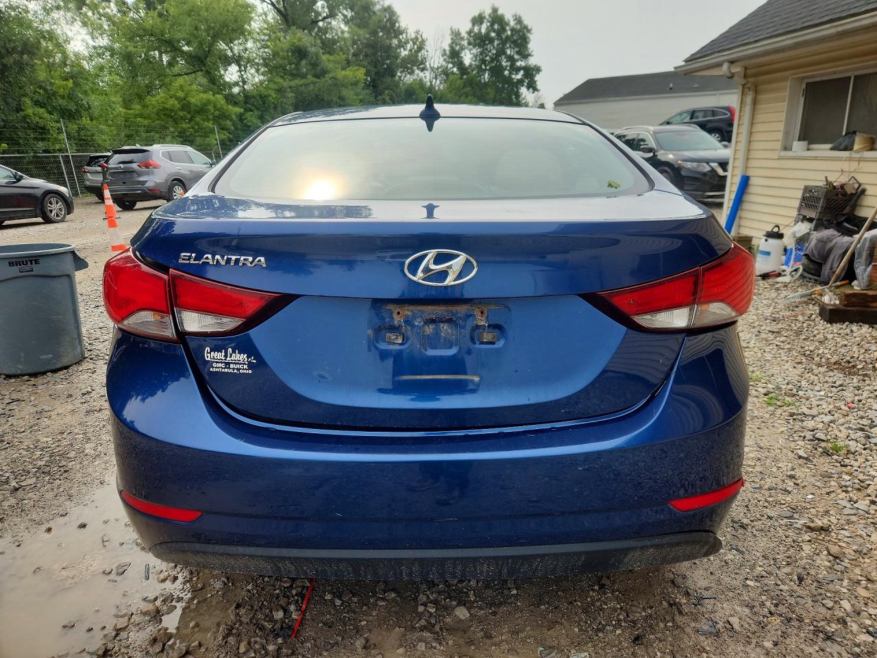 2015 Hyundai Elantra Se Blue vin: 5NPDH4AE8FH605634