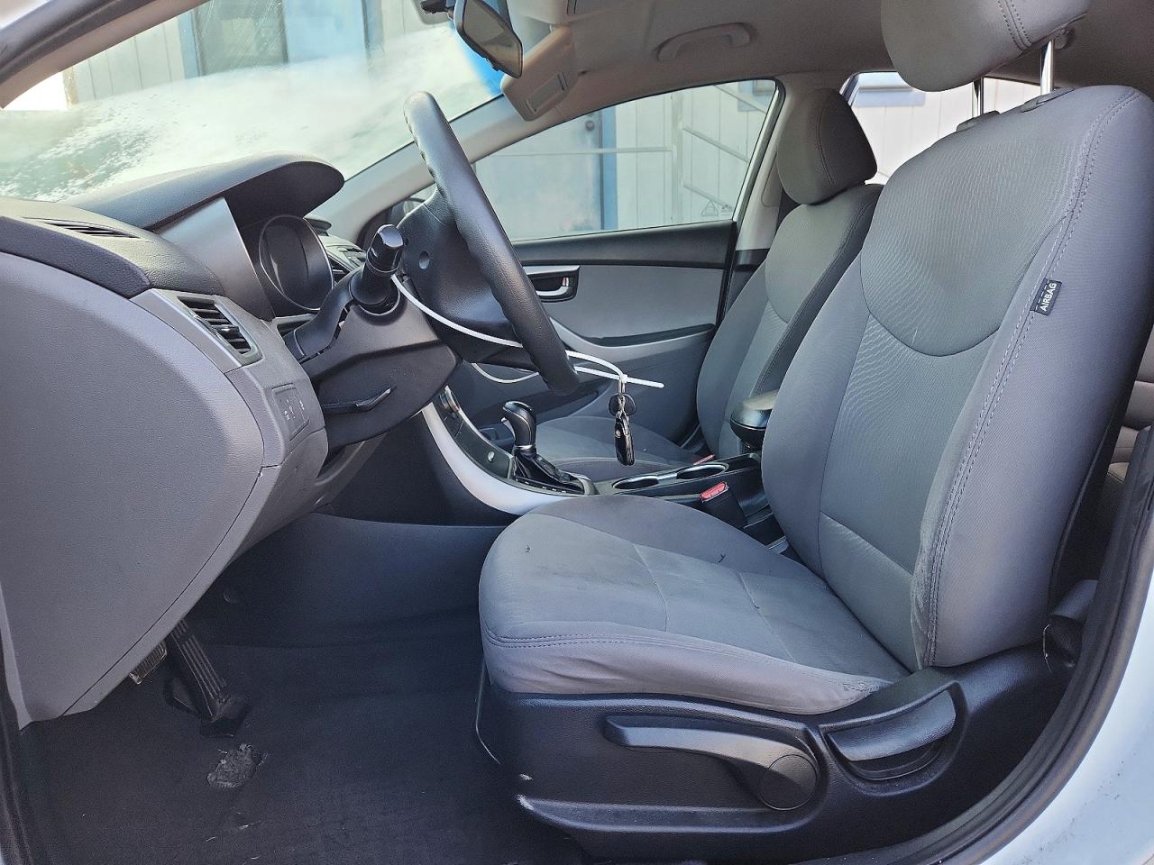 2015 Hyundai Elantra Se White vin: 5NPDH4AE8FH609893