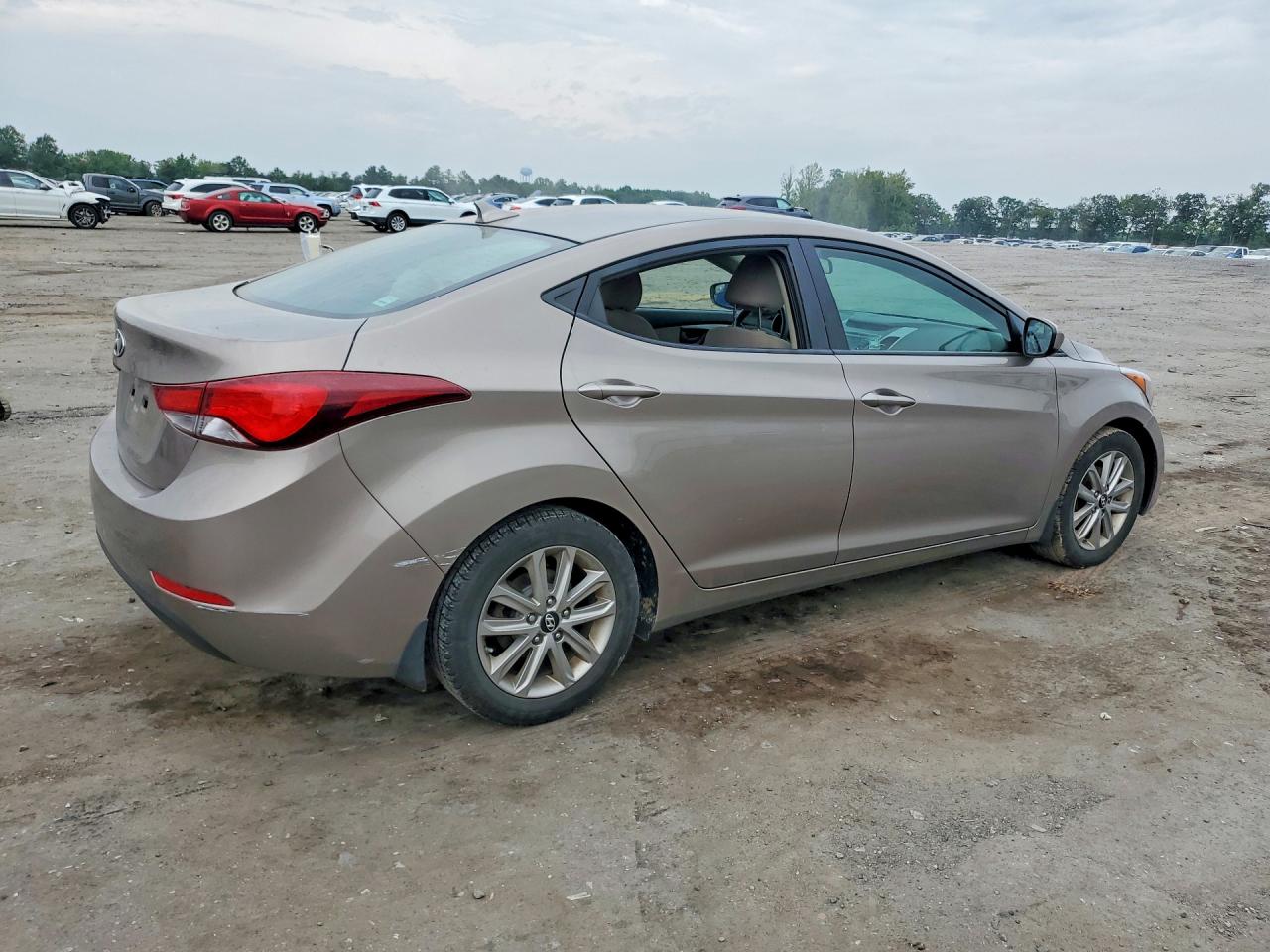 2015 Hyundai Elantra Se Желто-коричневый vin: 5NPDH4AE8FH618125
