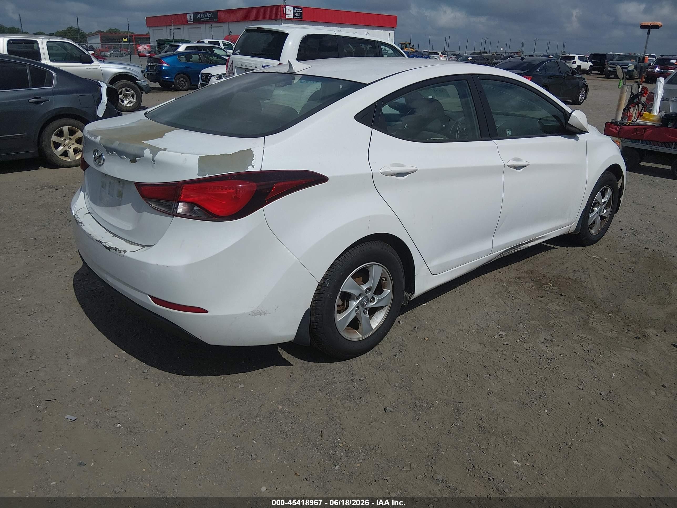 2015 Hyundai Elantra Se White vin: 5NPDH4AE8FH618500