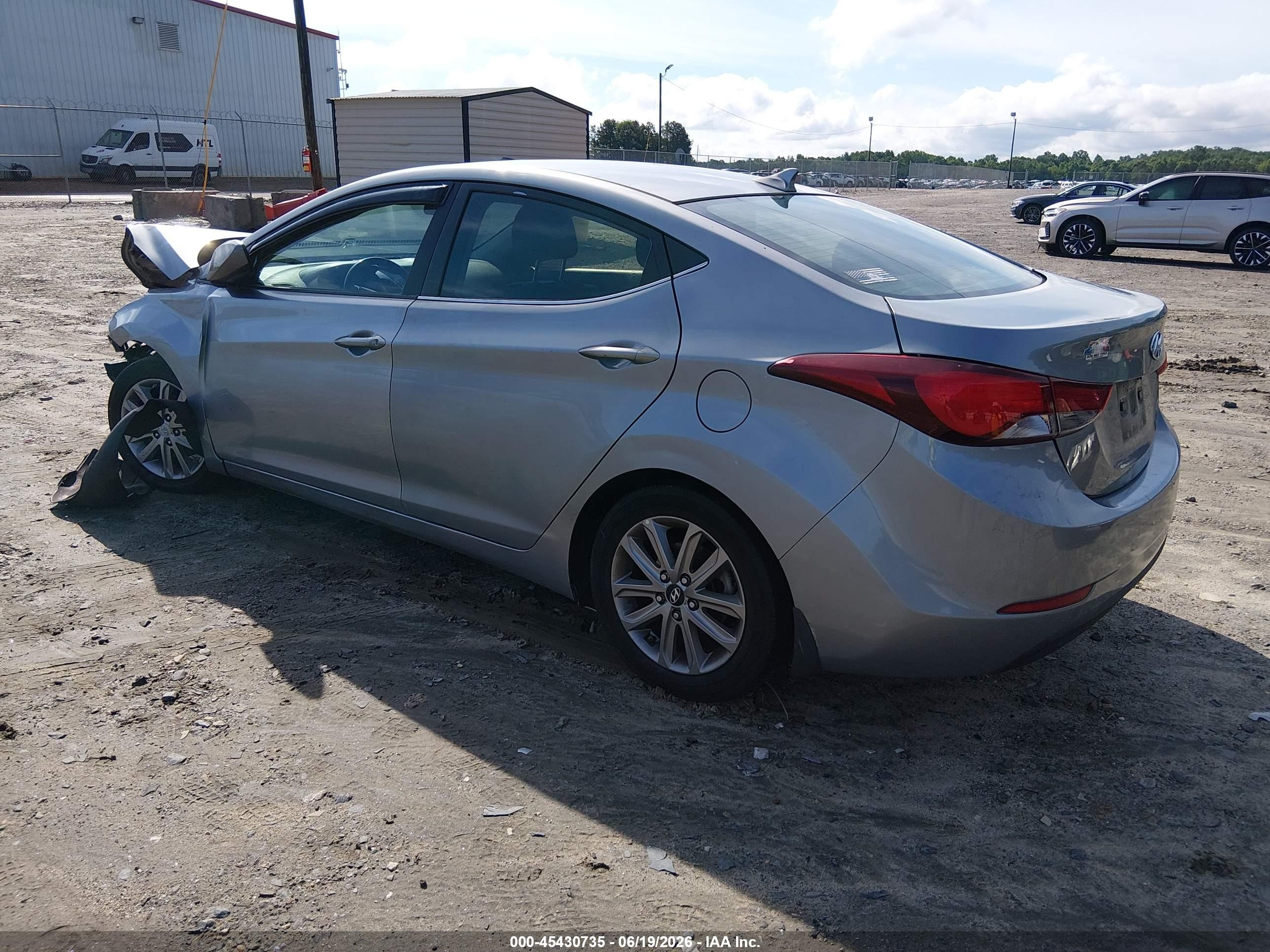 2015 Hyundai Elantra Se Серебряный vin: 5NPDH4AE8FH620957