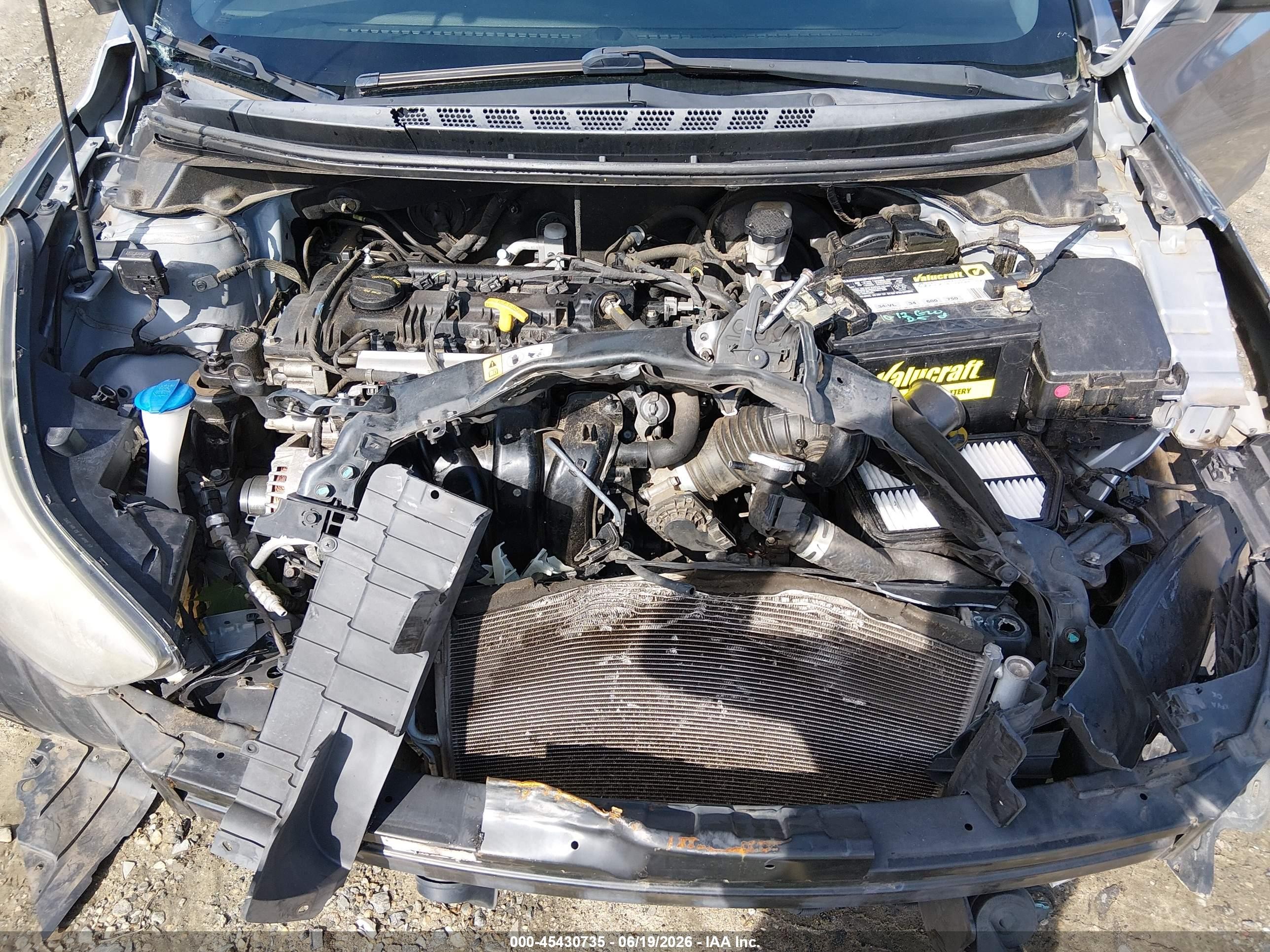 2015 Hyundai Elantra Se Серебряный vin: 5NPDH4AE8FH620957