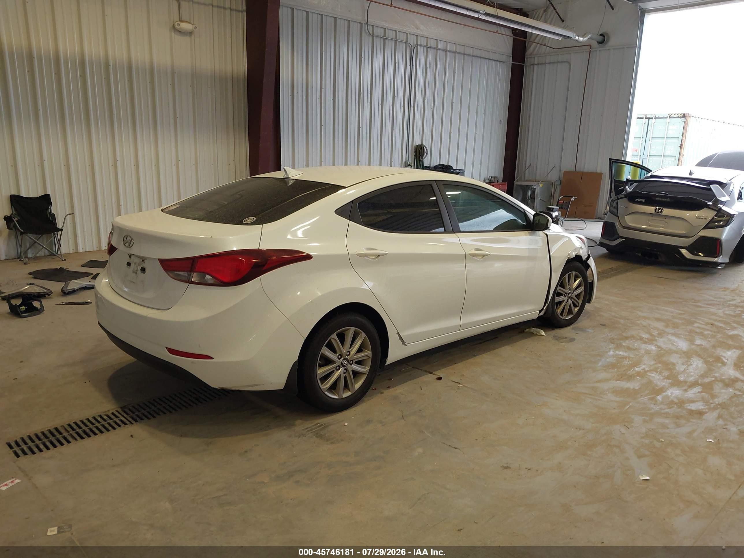2015 Hyundai Elantra Se Белый vin: 5NPDH4AE8FH629481