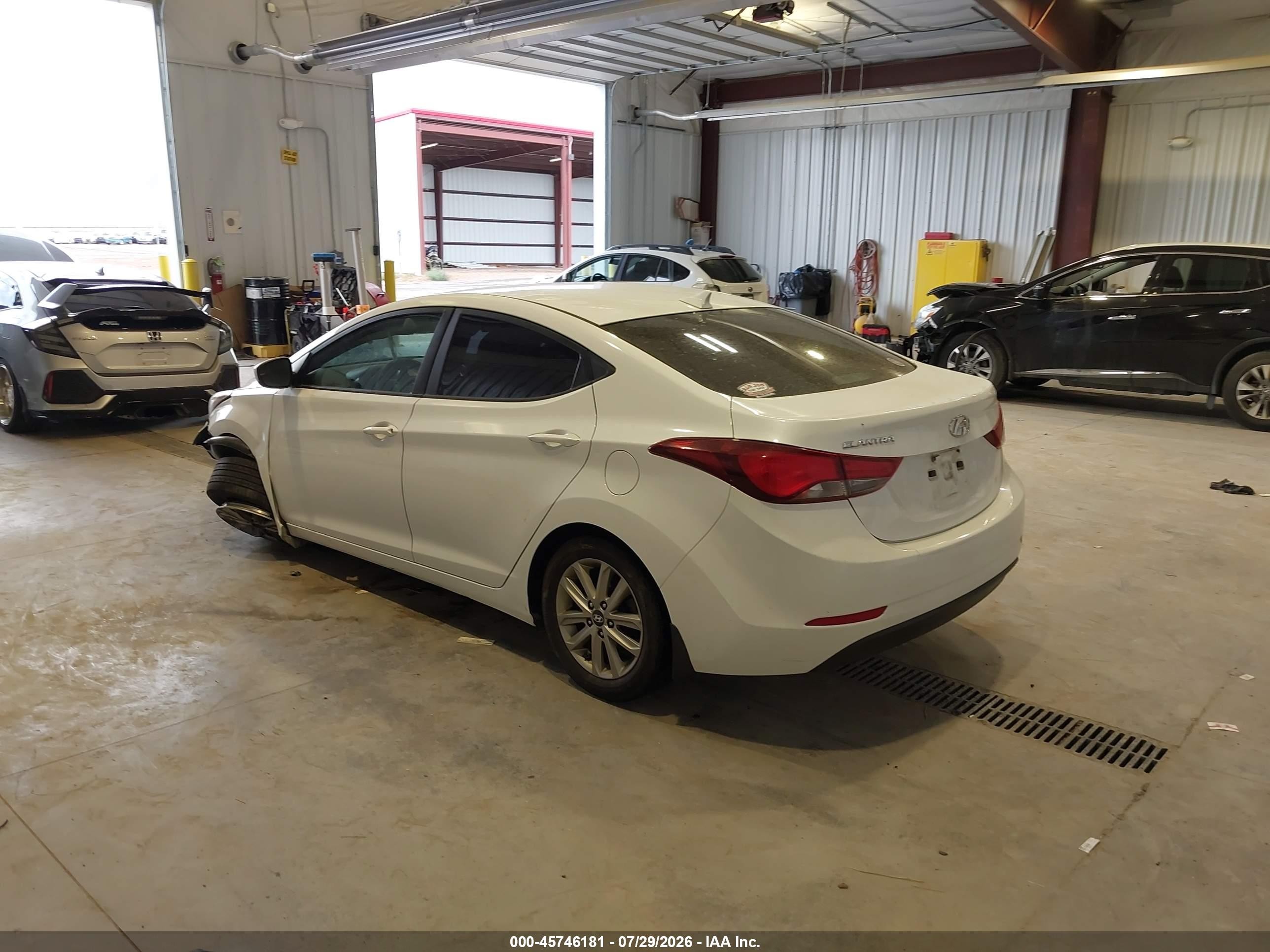 2015 Hyundai Elantra Se Белый vin: 5NPDH4AE8FH629481