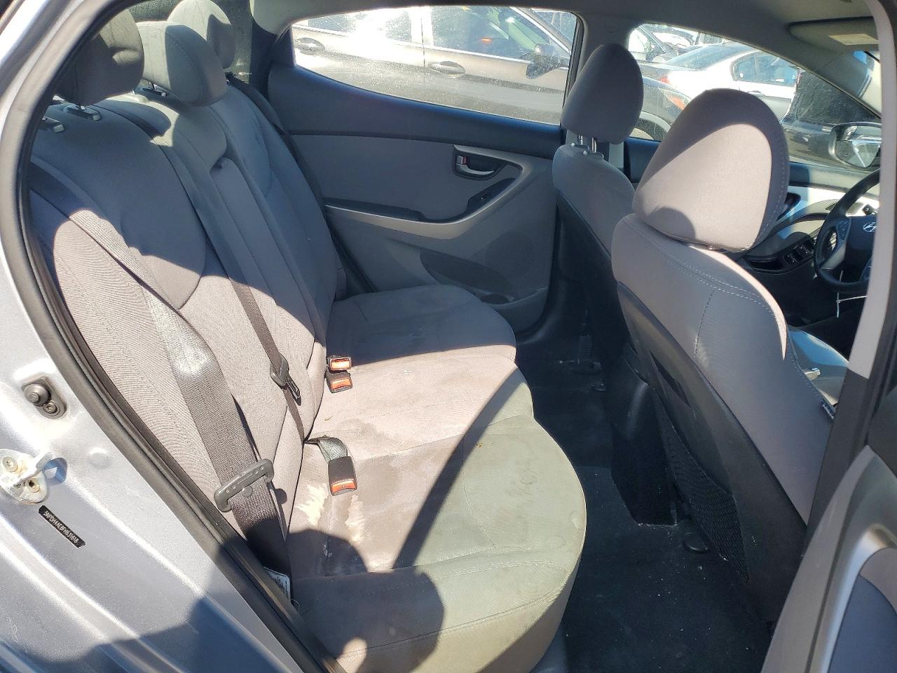 2015 Hyundai Elantra Se Silver vin: 5NPDH4AE8FH631618