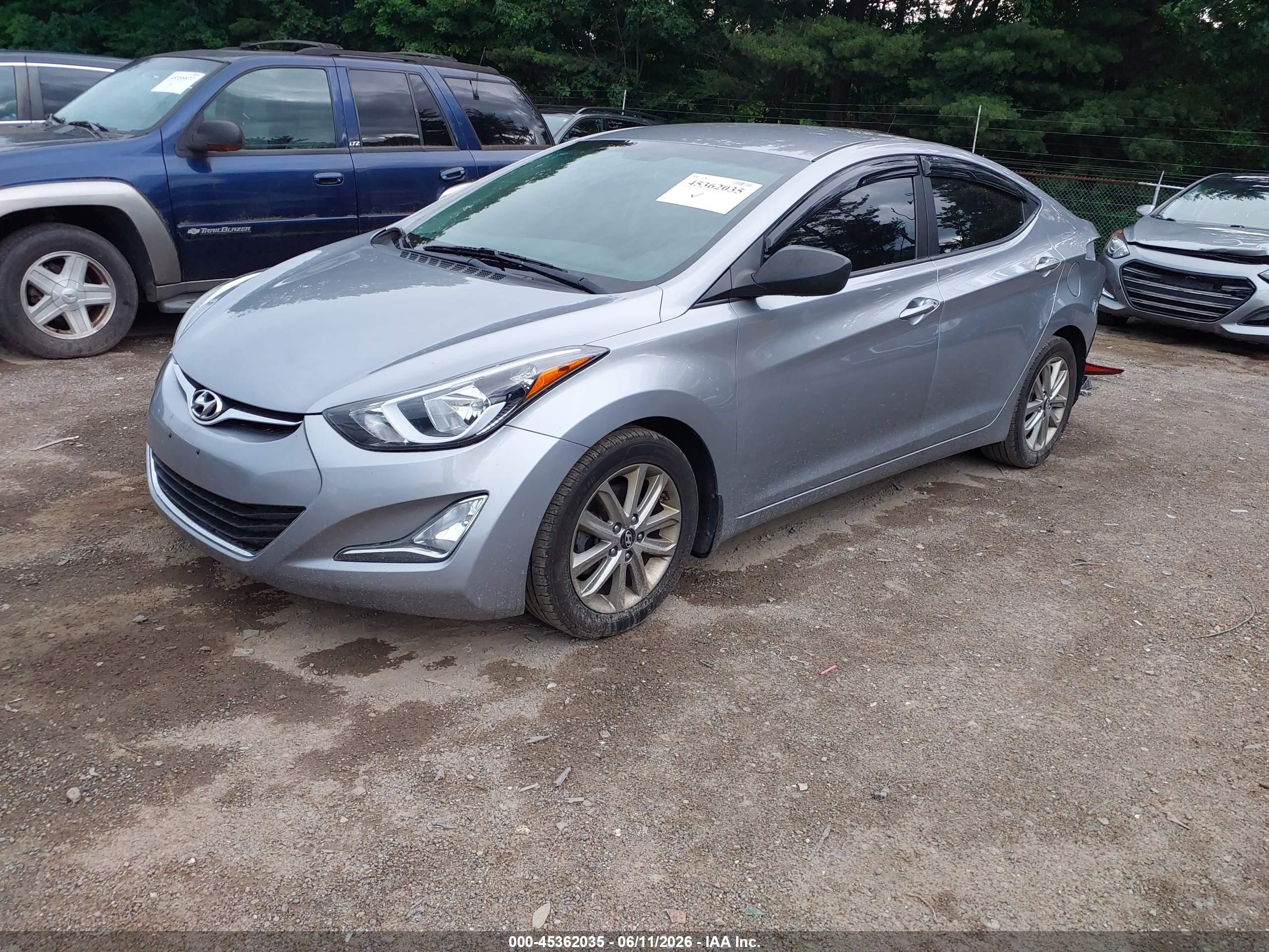 2015 Hyundai Elantra Se Серебряный vin: 5NPDH4AE8FH632199
