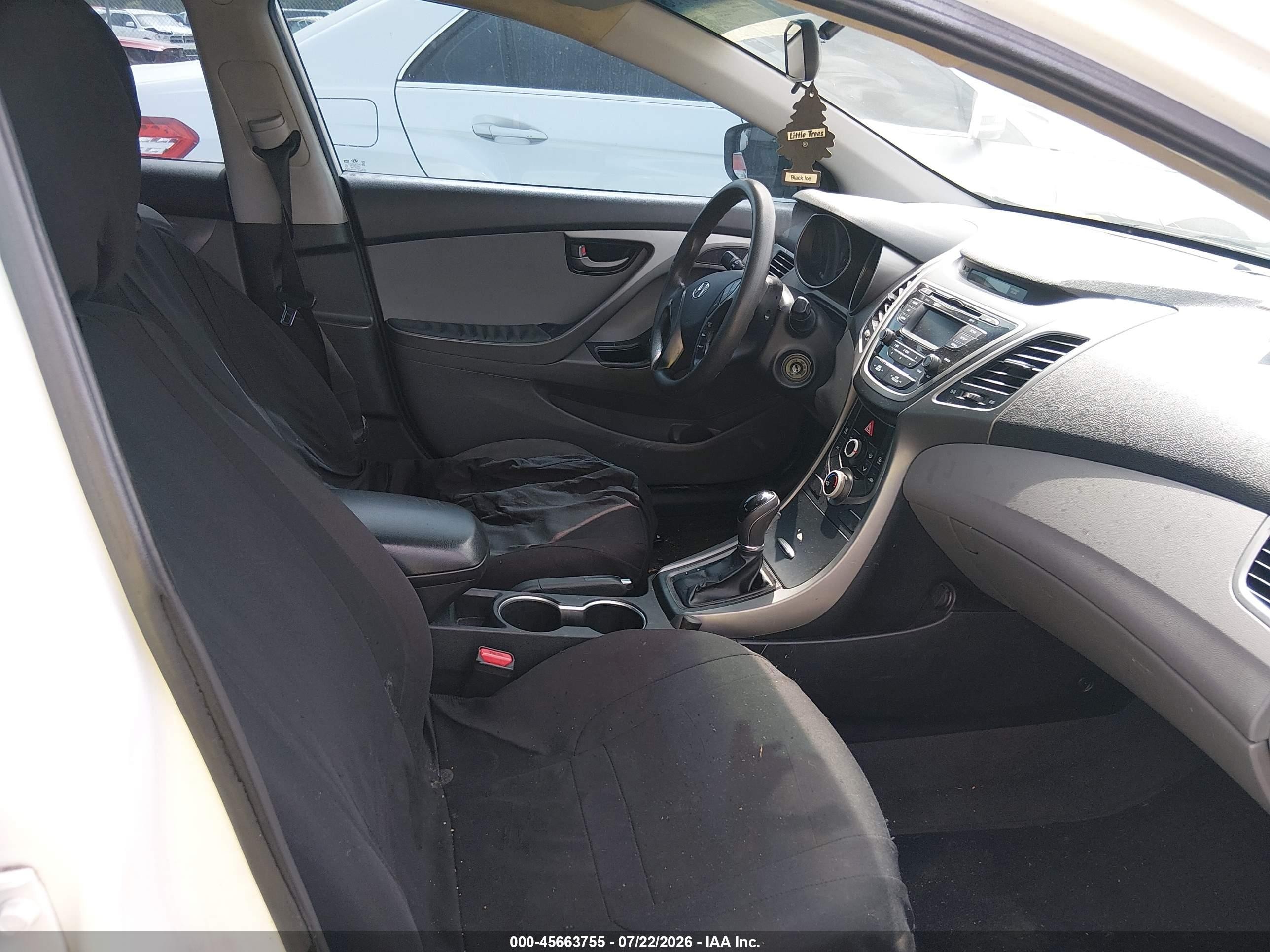 2015 Hyundai Elantra Se Белый vin: 5NPDH4AE8FH634762