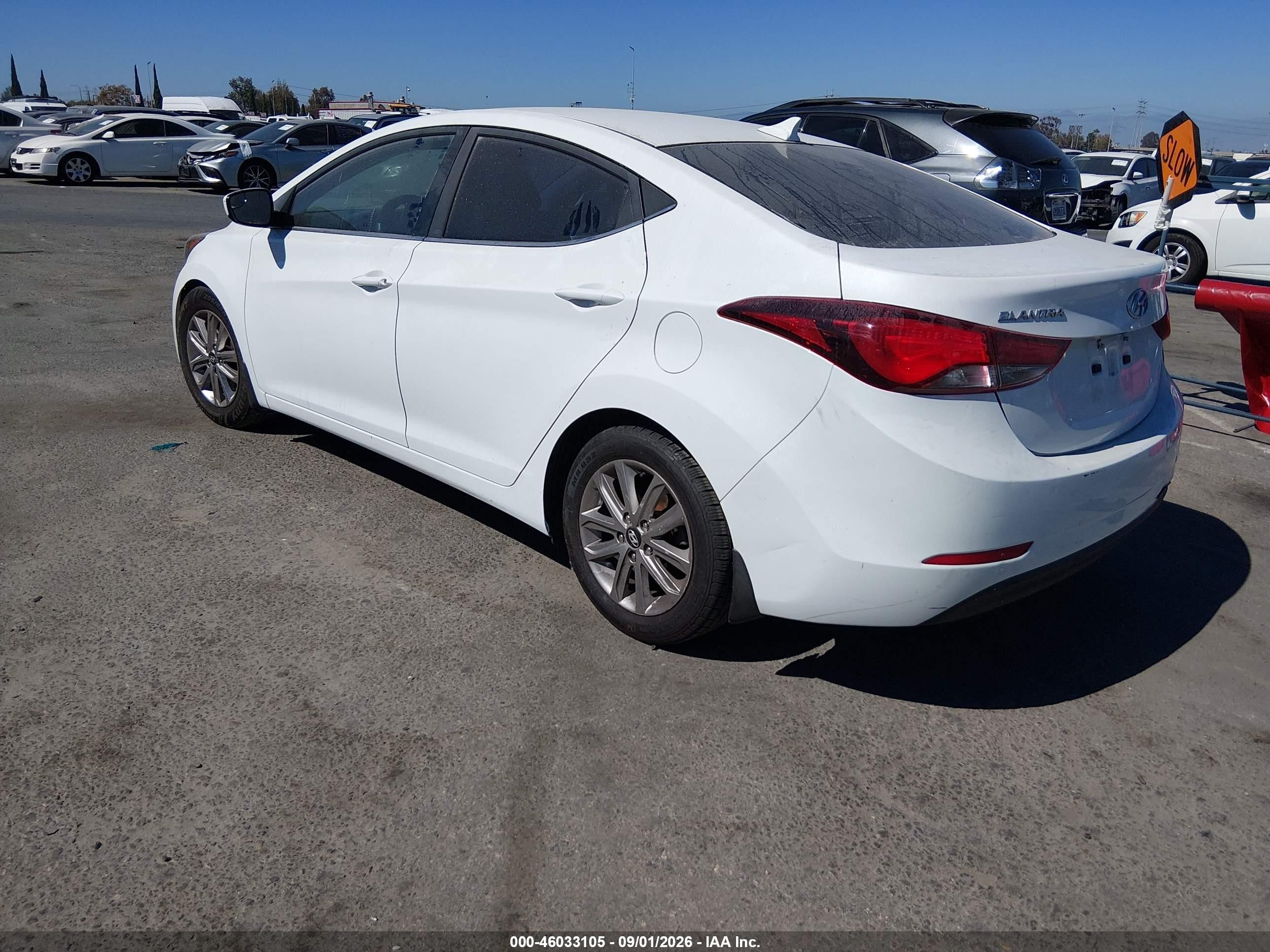 2015 Hyundai Elantra Se White vin: 5NPDH4AE8FH637712