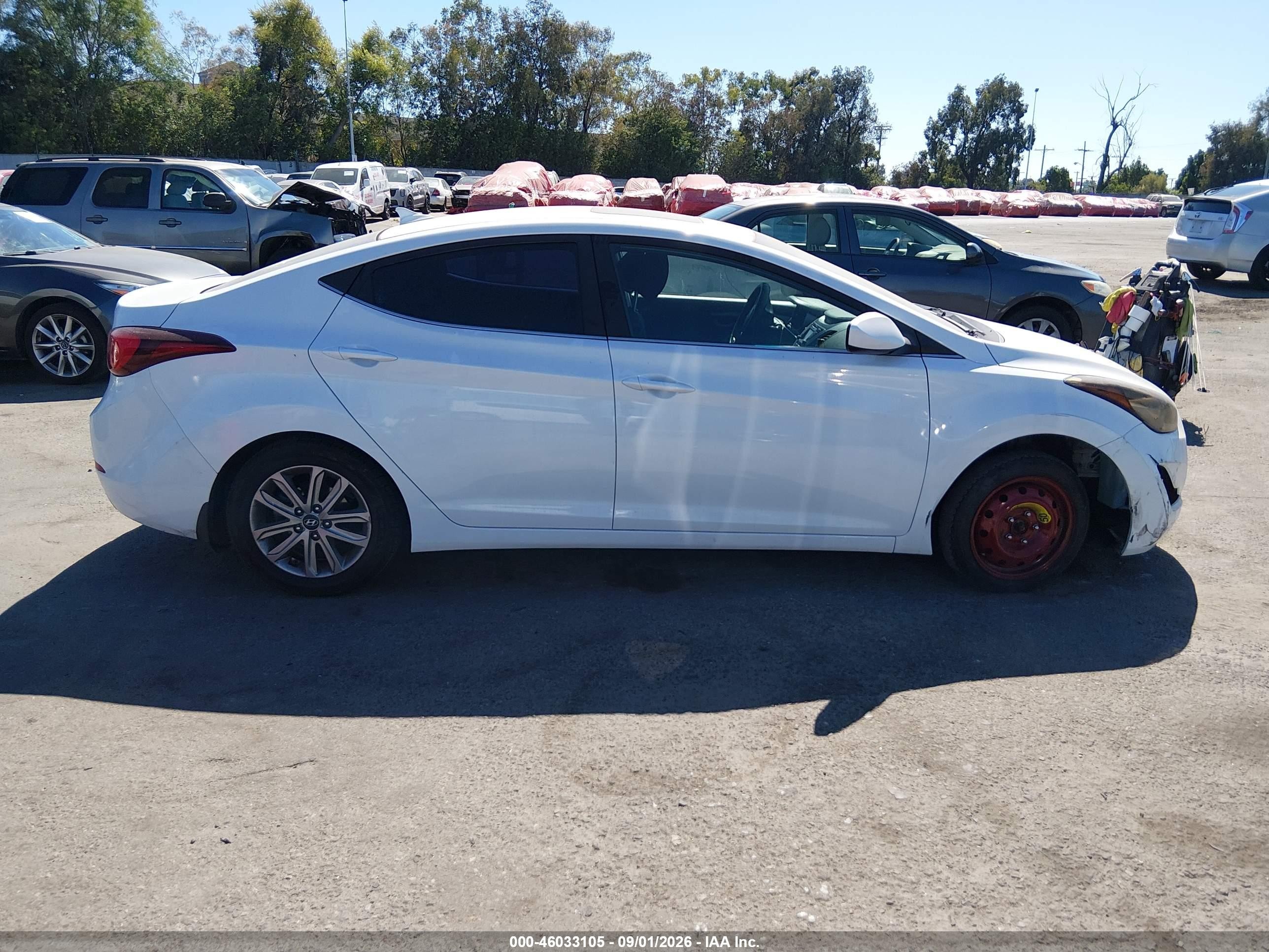 2015 Hyundai Elantra Se White vin: 5NPDH4AE8FH637712
