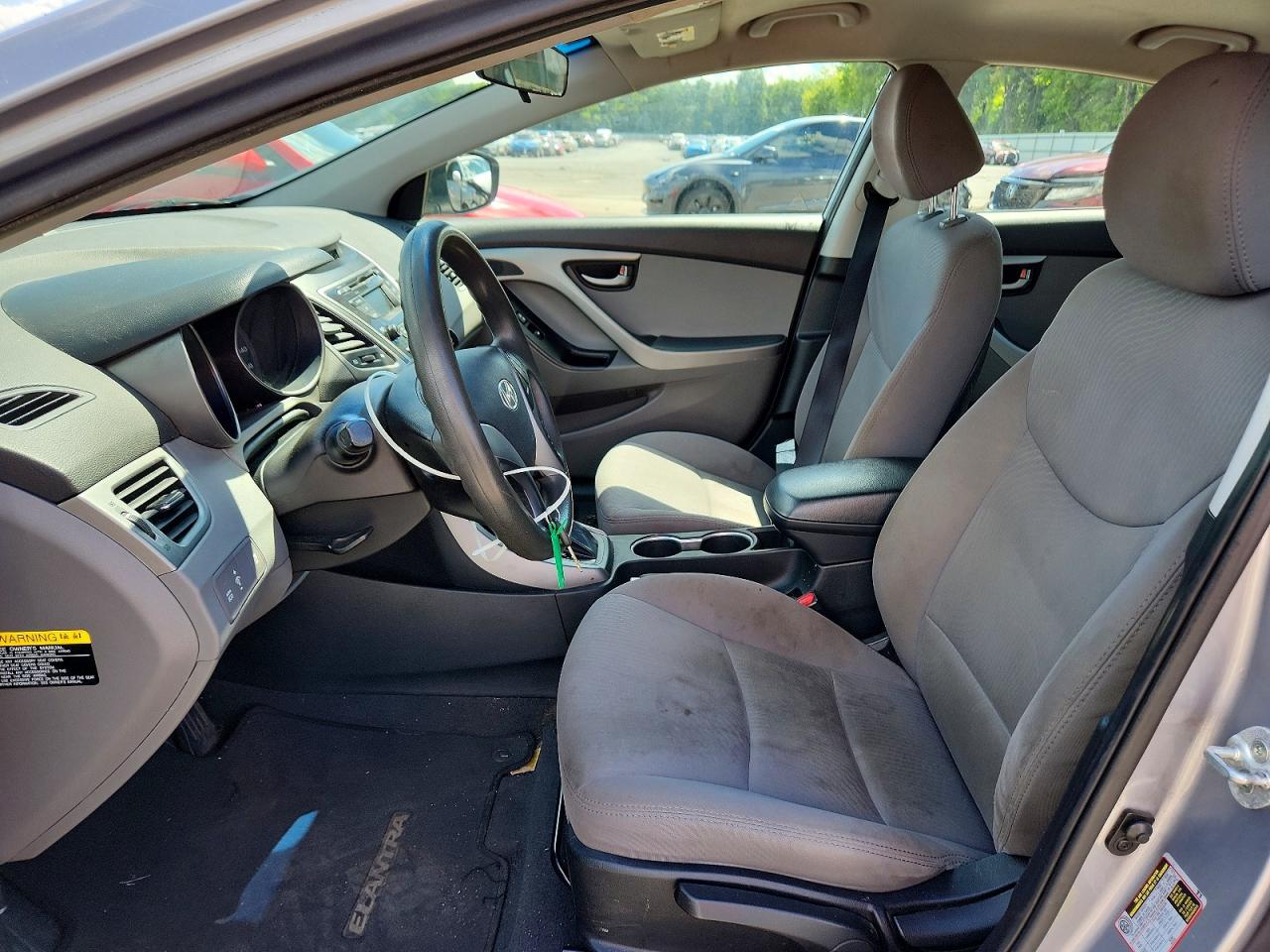 2015 Hyundai Elantra Se Серебряный vin: 5NPDH4AE8FH648905