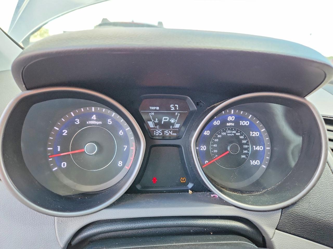 2015 Hyundai Elantra Se Серебряный vin: 5NPDH4AE8FH648905