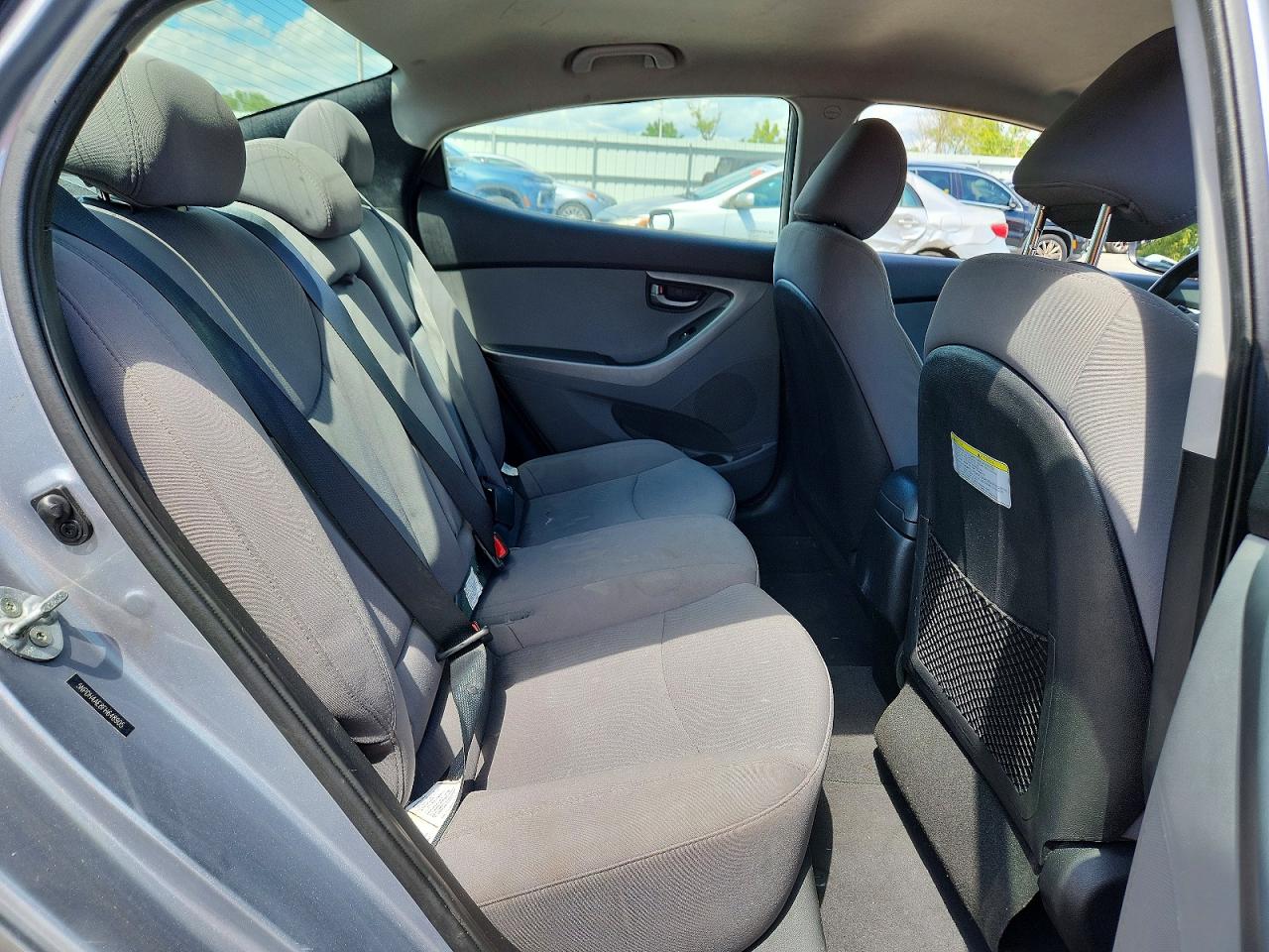 2015 Hyundai Elantra Se Серебряный vin: 5NPDH4AE8FH648905