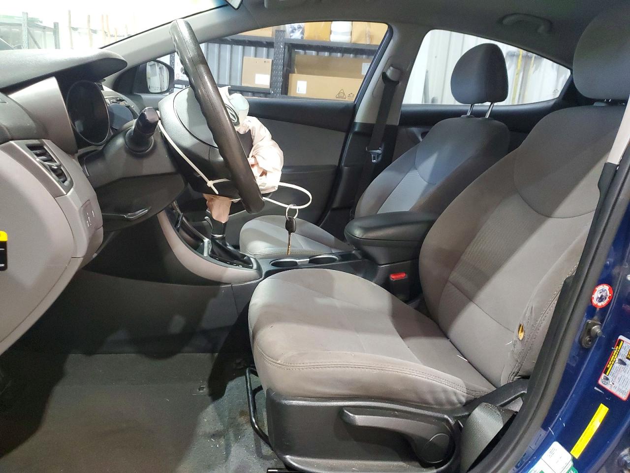 2015 Hyundai Elantra Se Blue vin: 5NPDH4AE8FH649066