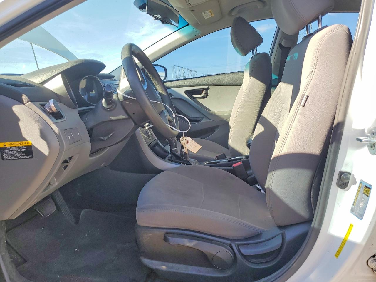 2015 Hyundai Elantra Se White vin: 5NPDH4AE8FH649424