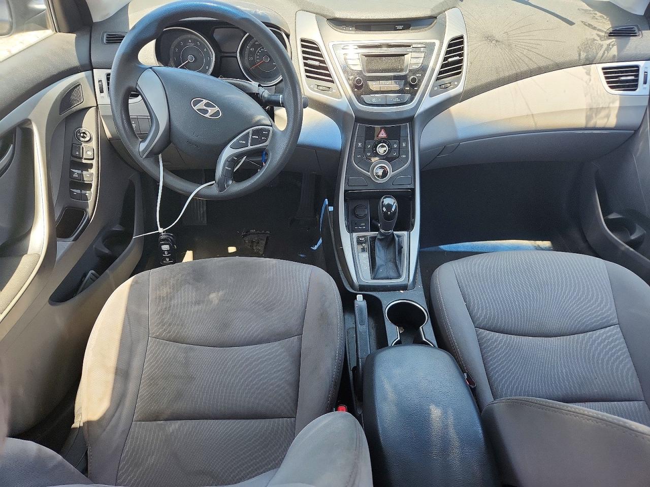 2016 Hyundai Elantra Se Black vin: 5NPDH4AE8GH684398