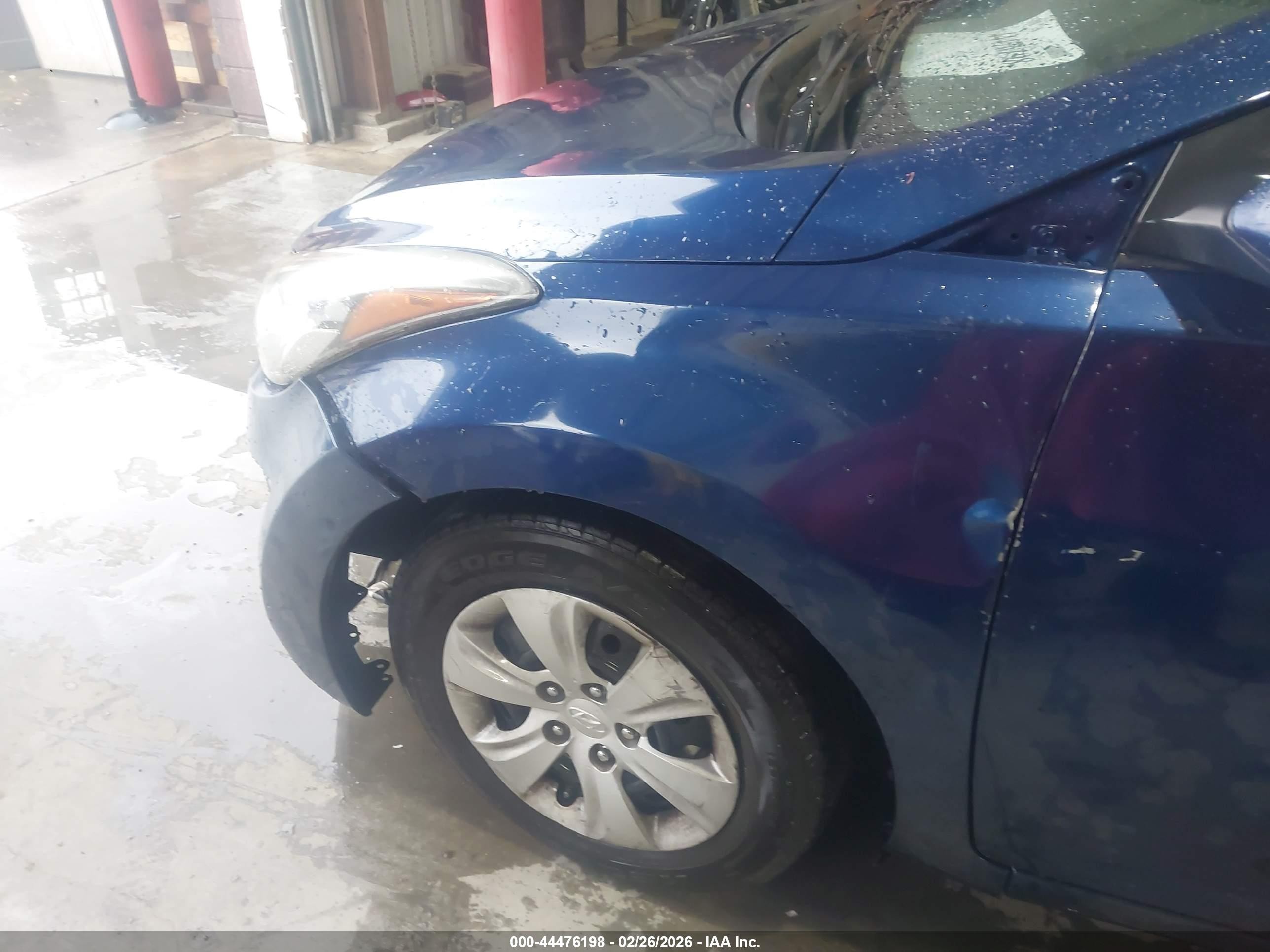 2016 Hyundai Elantra Se Blue vin: 5NPDH4AE8GH702060