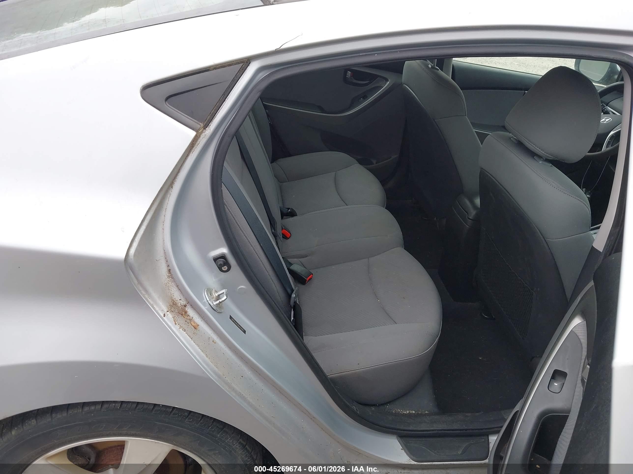 2011 Hyundai Elantra Gls Silver vin: 5NPDH4AE9BH014965