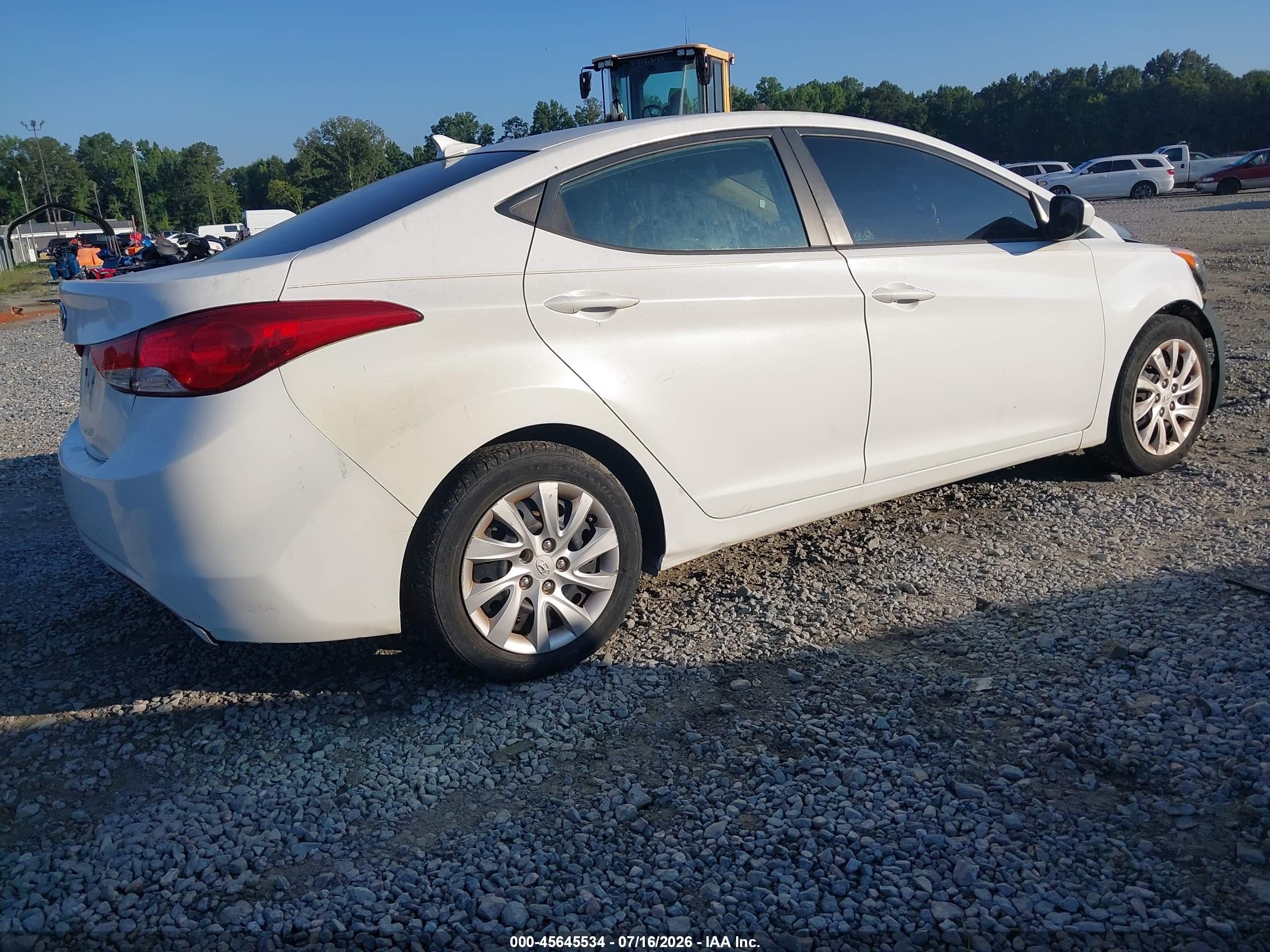 2011 Hyundai Elantra Gls White vin: 5NPDH4AE9BH028235