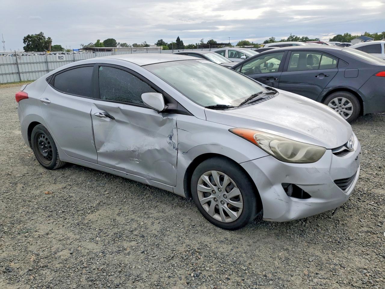 2011 Hyundai Elantra Gls Silver vin: 5NPDH4AE9BH033371