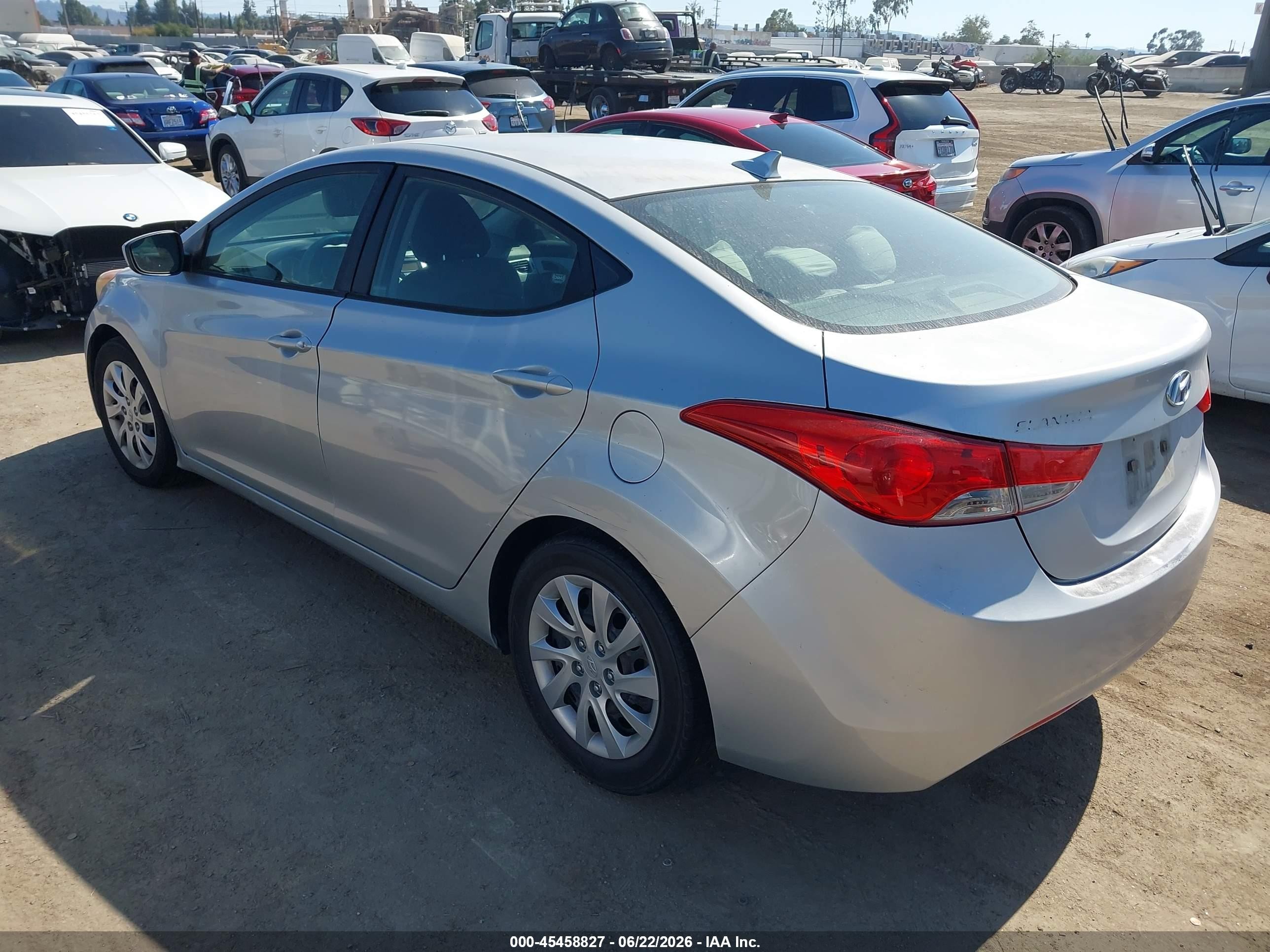2011 Hyundai Elantra Gls Silver vin: 5NPDH4AE9BH033385