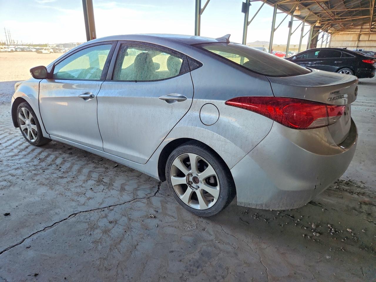 2011 Hyundai Elantra Limited Silver vin: 5NPDH4AE9BH043365