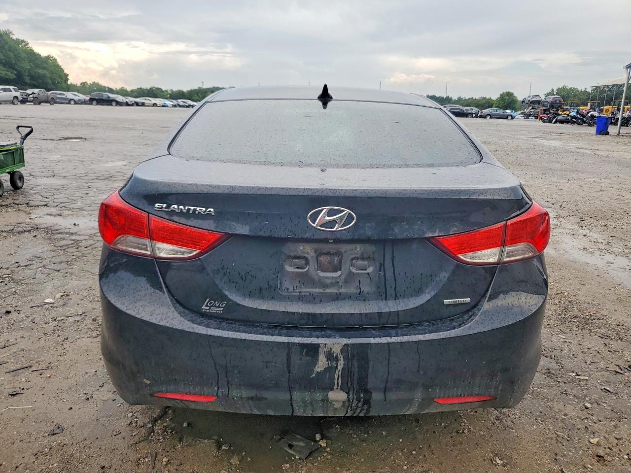 2011 Hyundai Elantra Limited Black vin: 5NPDH4AE9BH075944