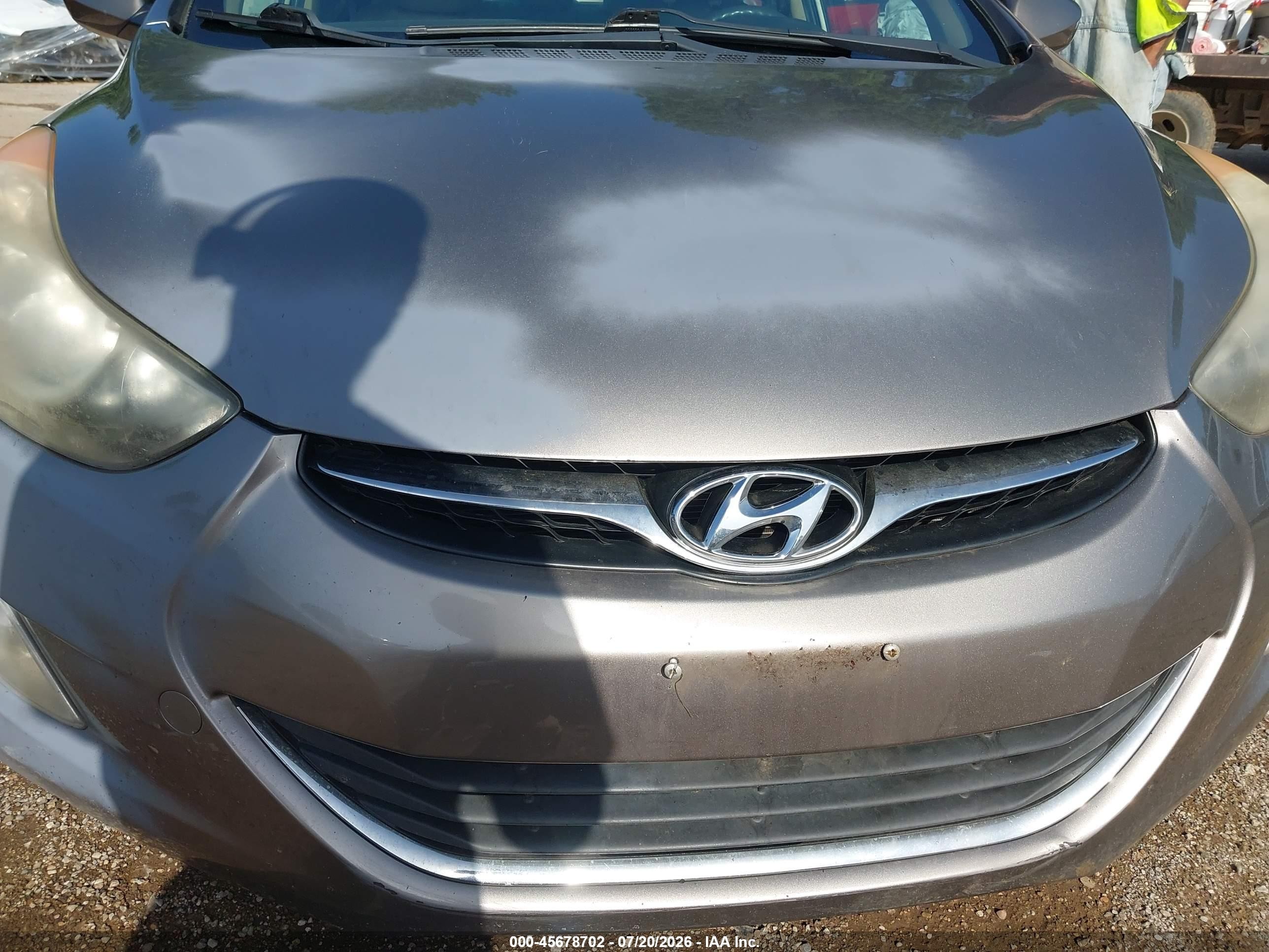 2012 Hyundai Elantra Gls Серый vin: 5NPDH4AE9CH073693