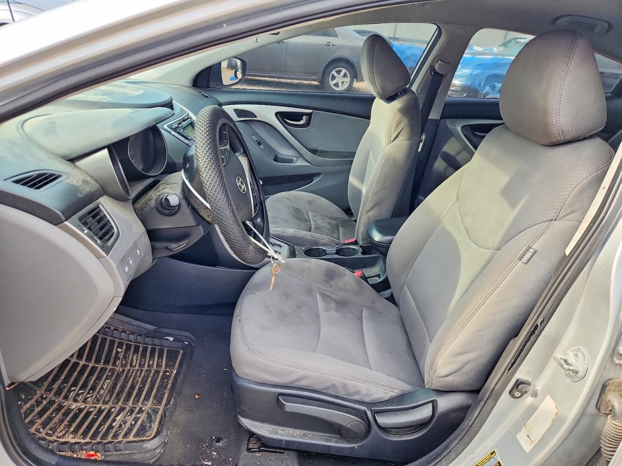 2012 Hyundai Elantra Gls Silver vin: 5NPDH4AE9CH074682