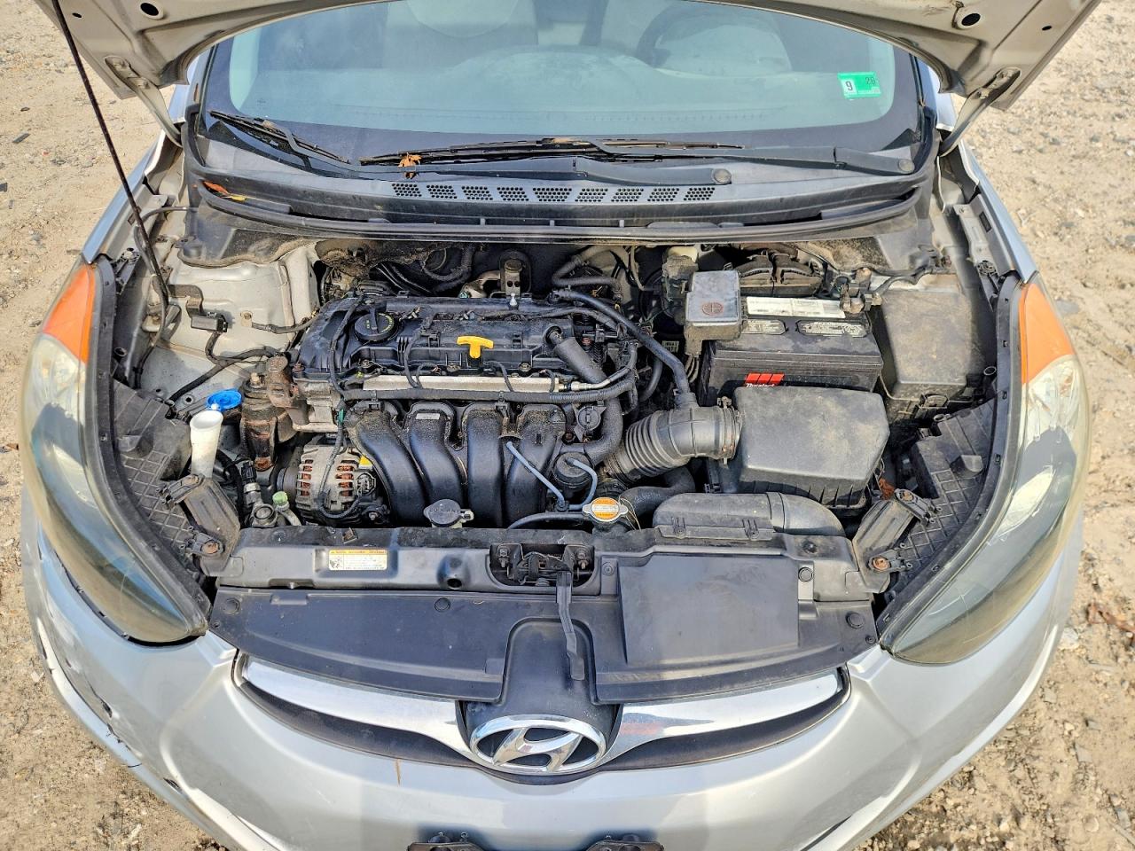 2012 Hyundai Elantra Gls Silver vin: 5NPDH4AE9CH074682