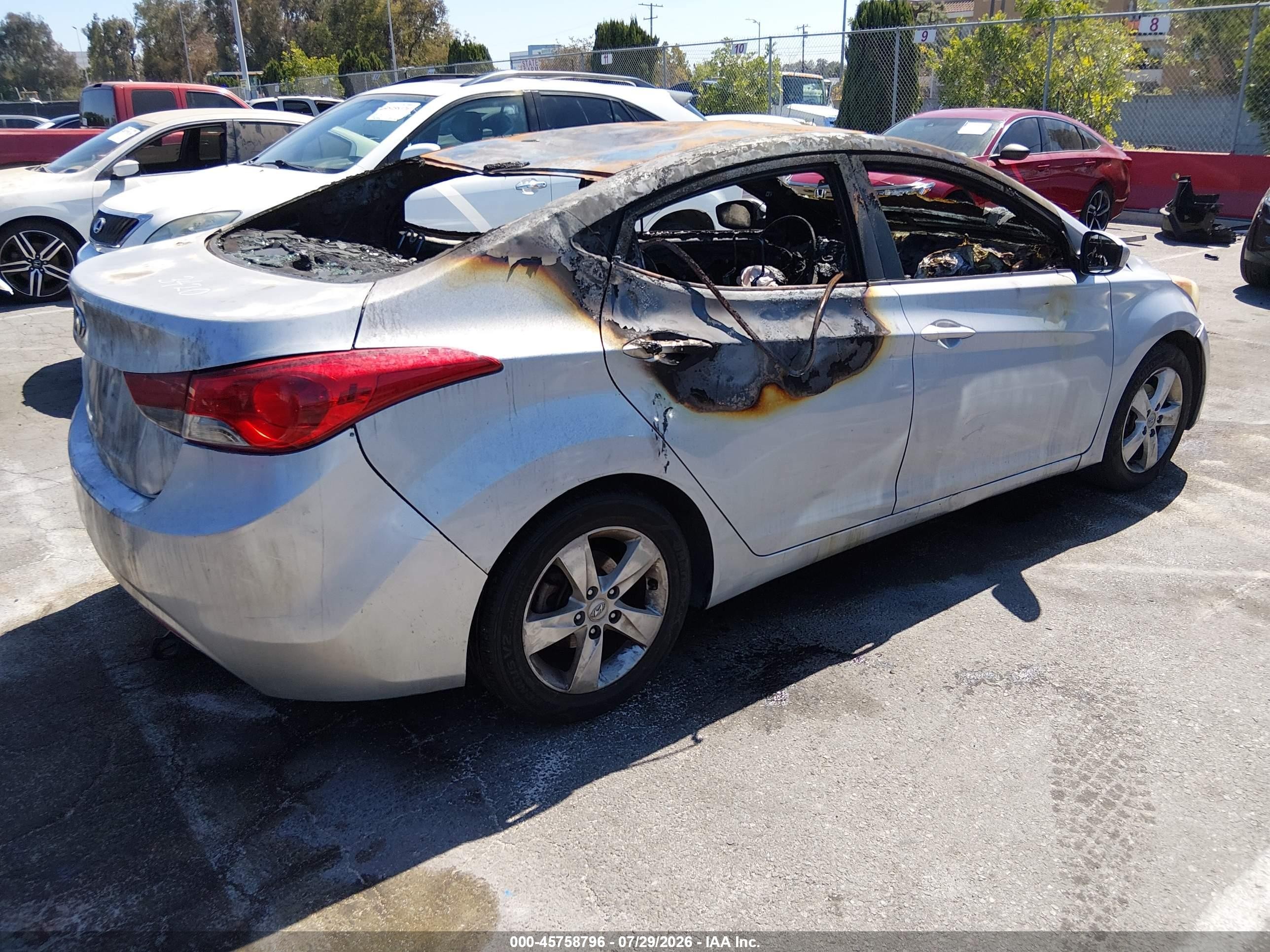 2012 Hyundai Elantra Gls Gray vin: 5NPDH4AE9CH103811
