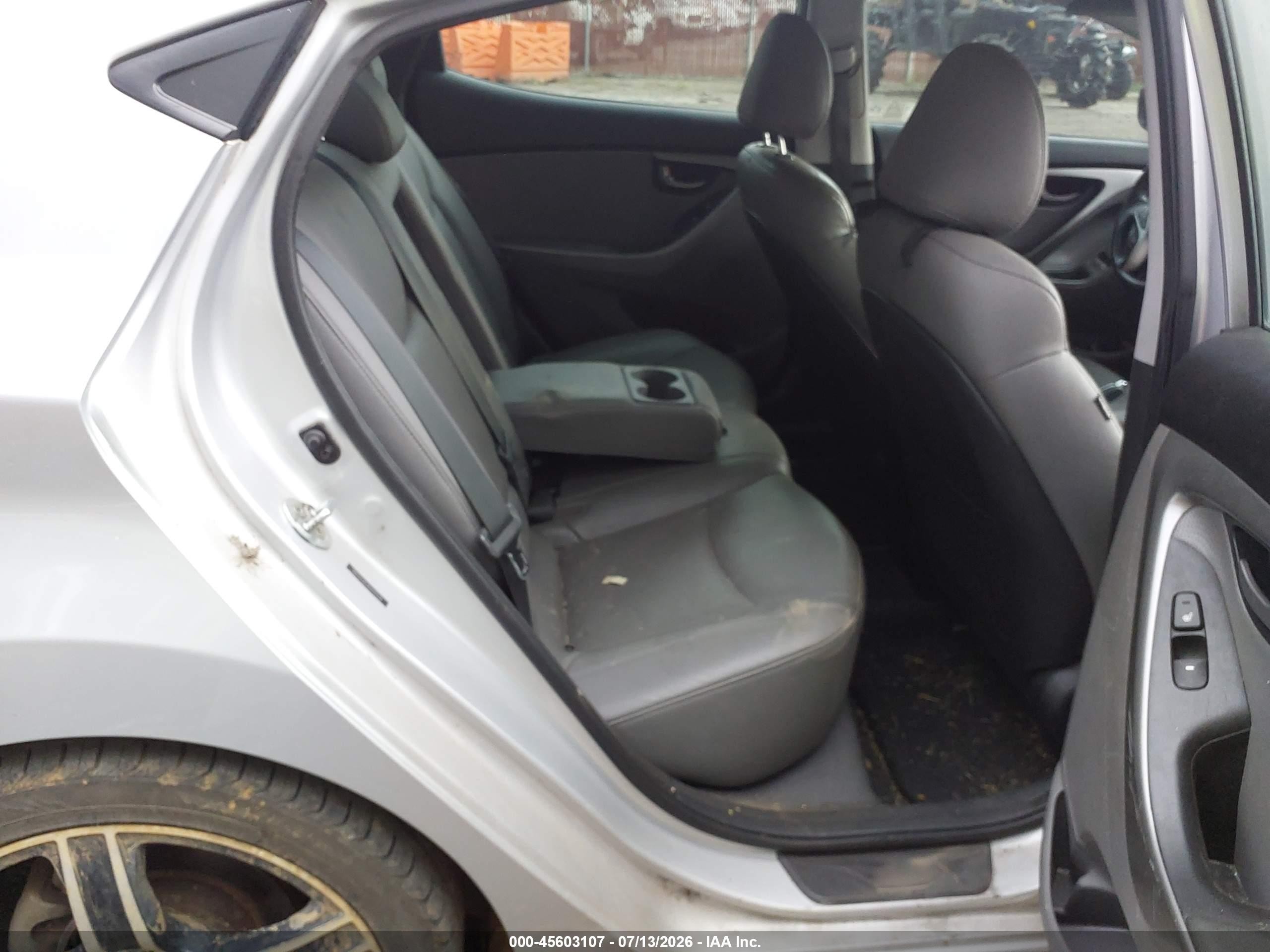2012 Hyundai Elantra Limited Silver vin: 5NPDH4AE9CH141538