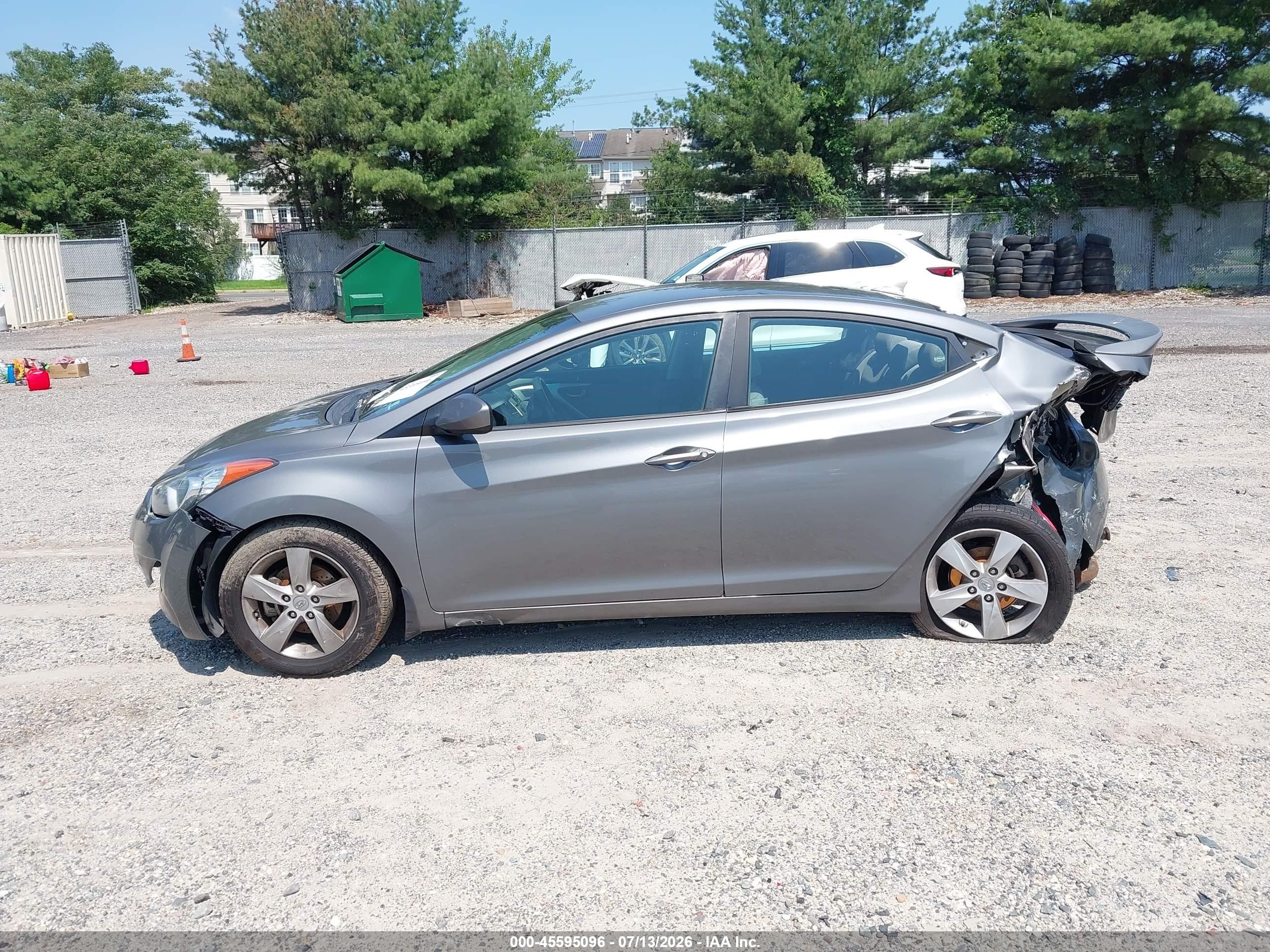 2013 Hyundai Elantra Gls Gray vin: 5NPDH4AE9DH156655