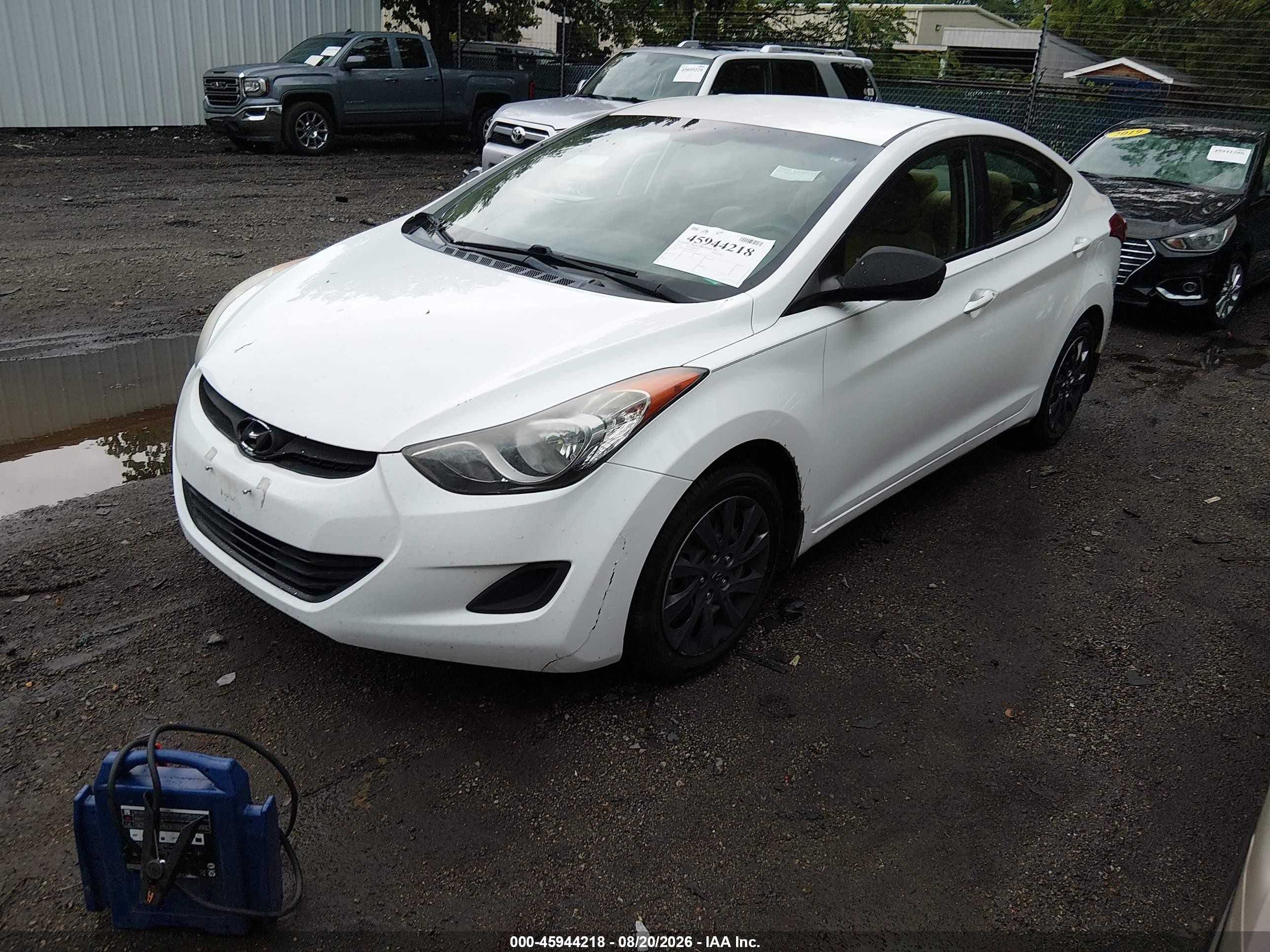 2013 Hyundai Elantra Gls White vin: 5NPDH4AE9DH162049