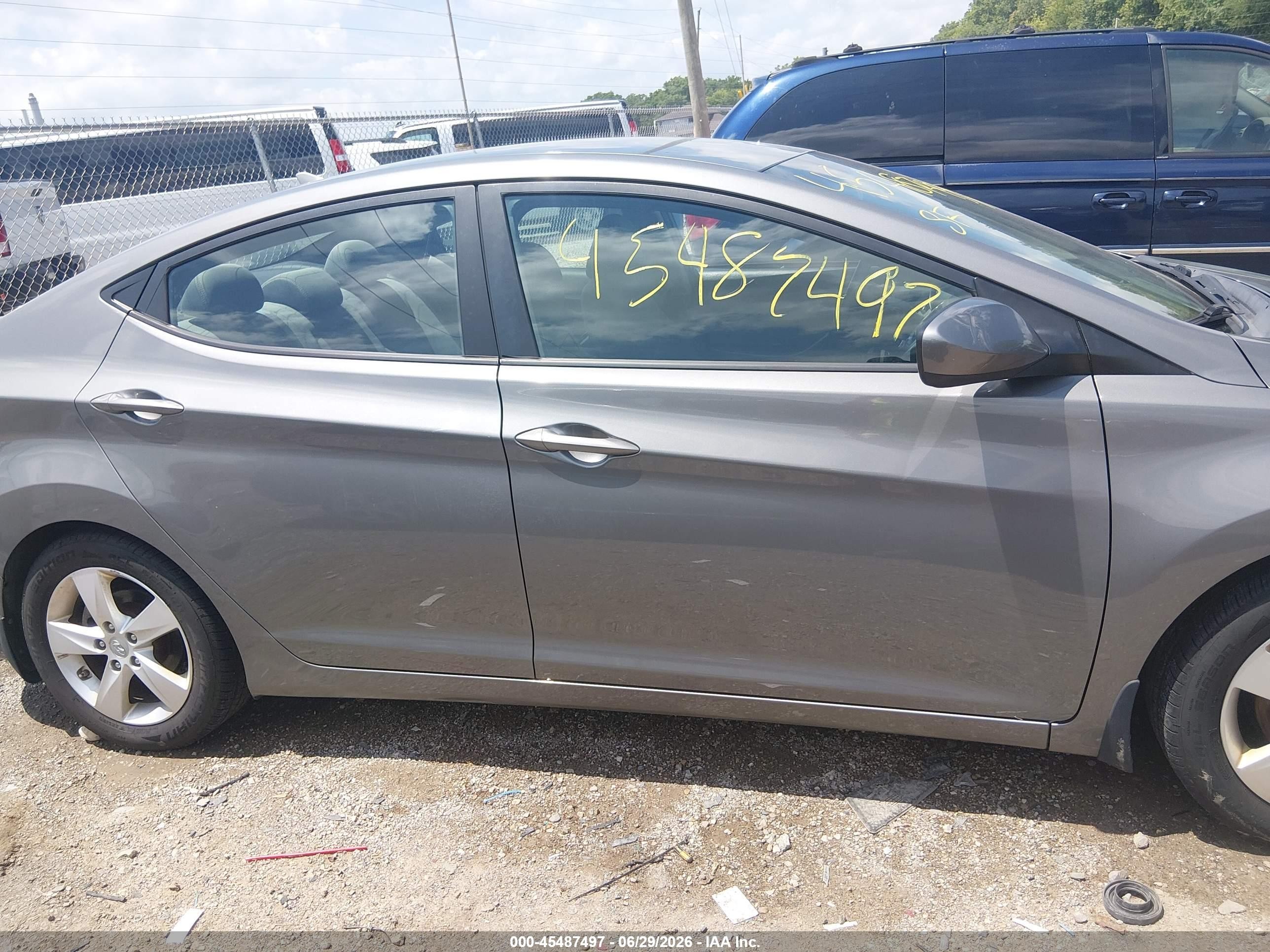 2013 Hyundai Elantra Gls Gray vin: 5NPDH4AE9DH188117