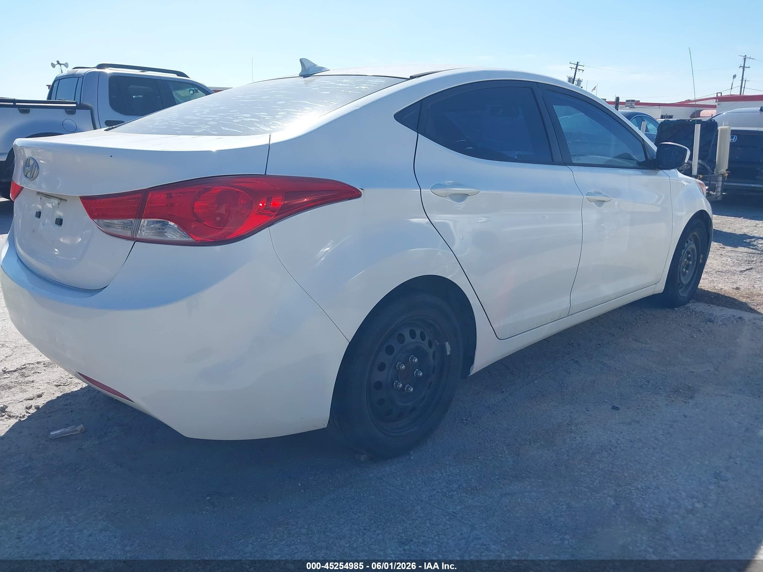 2013 Hyundai Elantra Gls Белый vin: 5NPDH4AE9DH189767