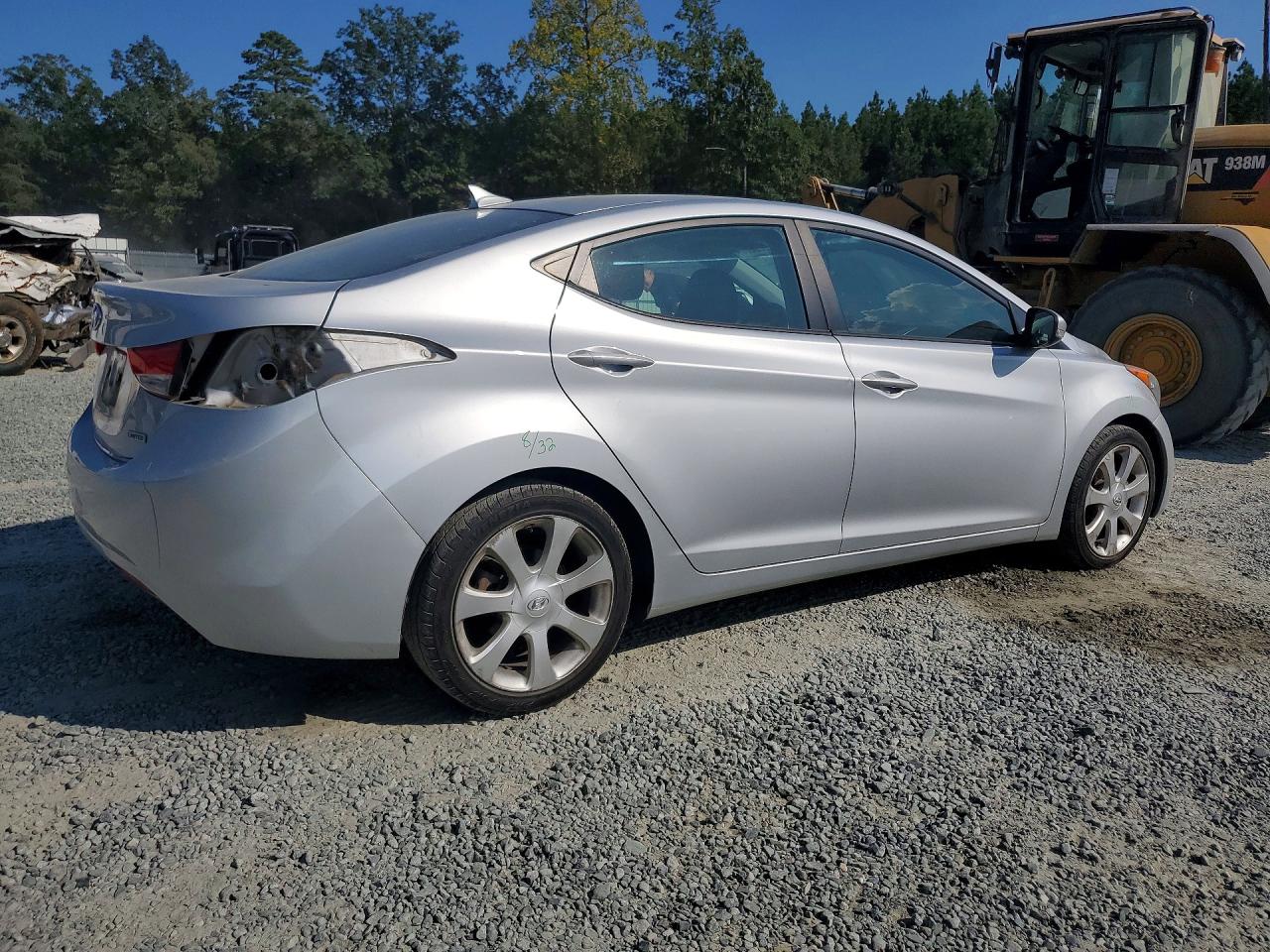 2013 Hyundai Elantra Limited Silver vin: 5NPDH4AE9DH189820