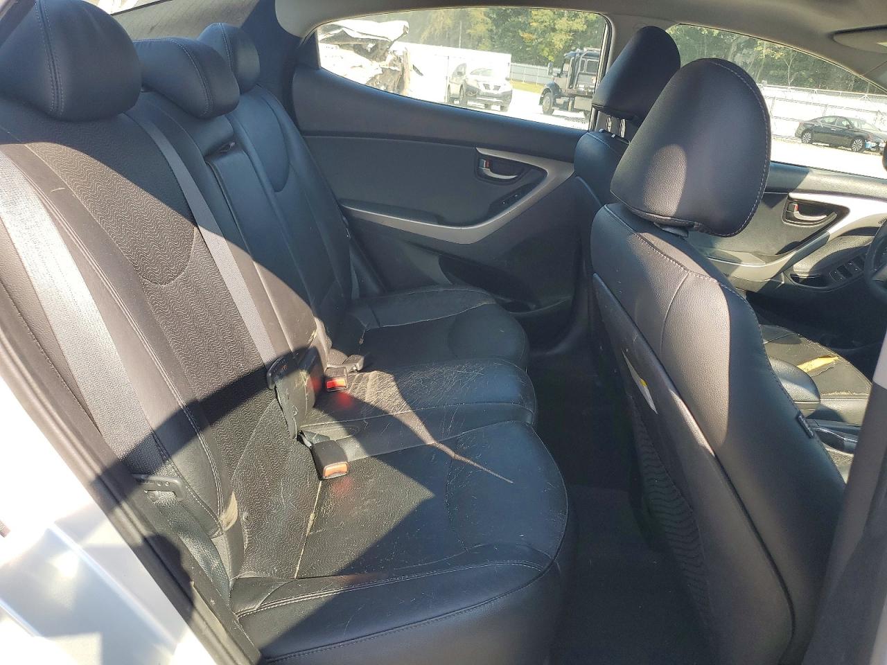 2013 Hyundai Elantra Limited Silver vin: 5NPDH4AE9DH189820