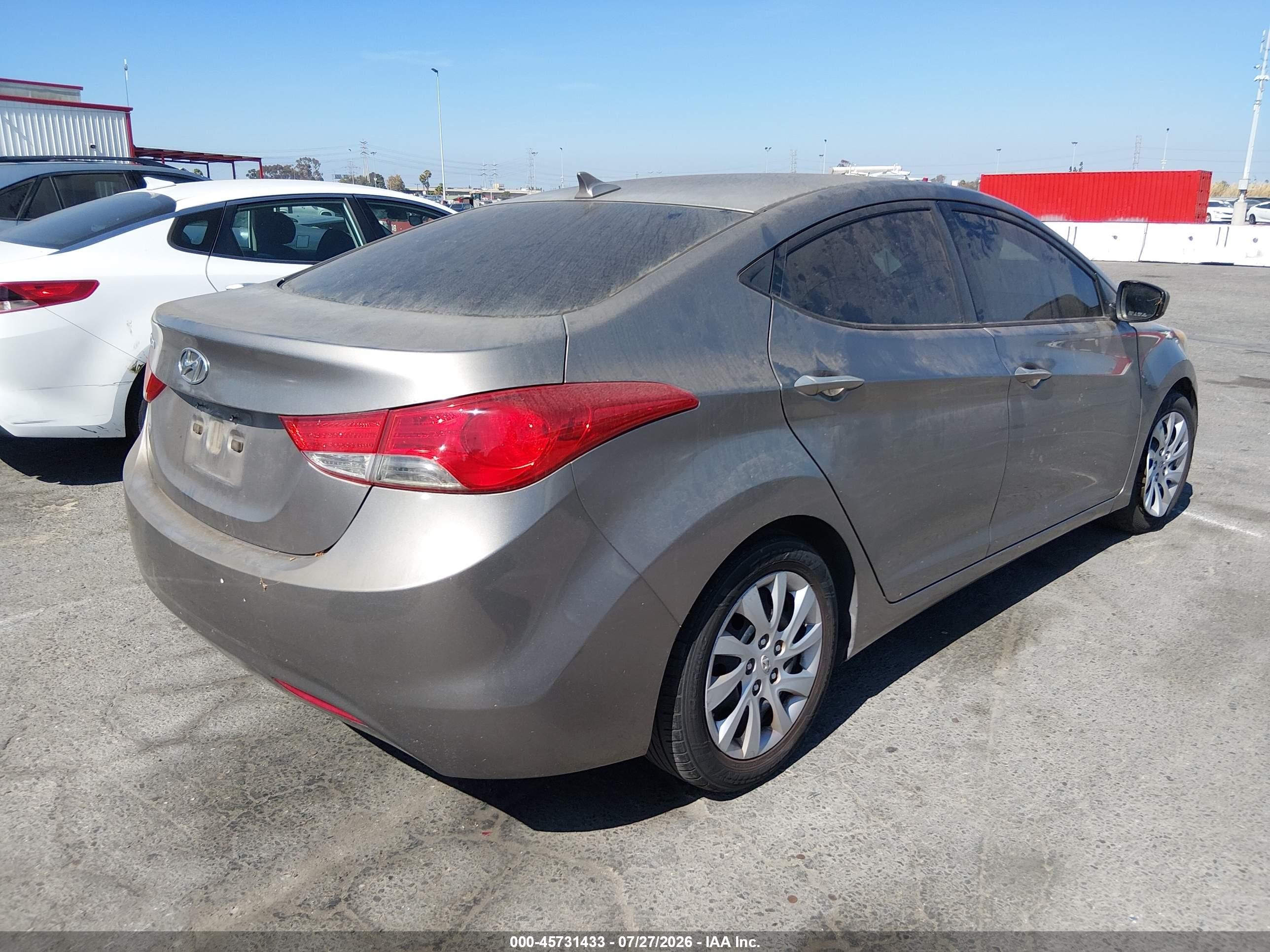 2013 Hyundai Elantra Gls Gold vin: 5NPDH4AE9DH193463