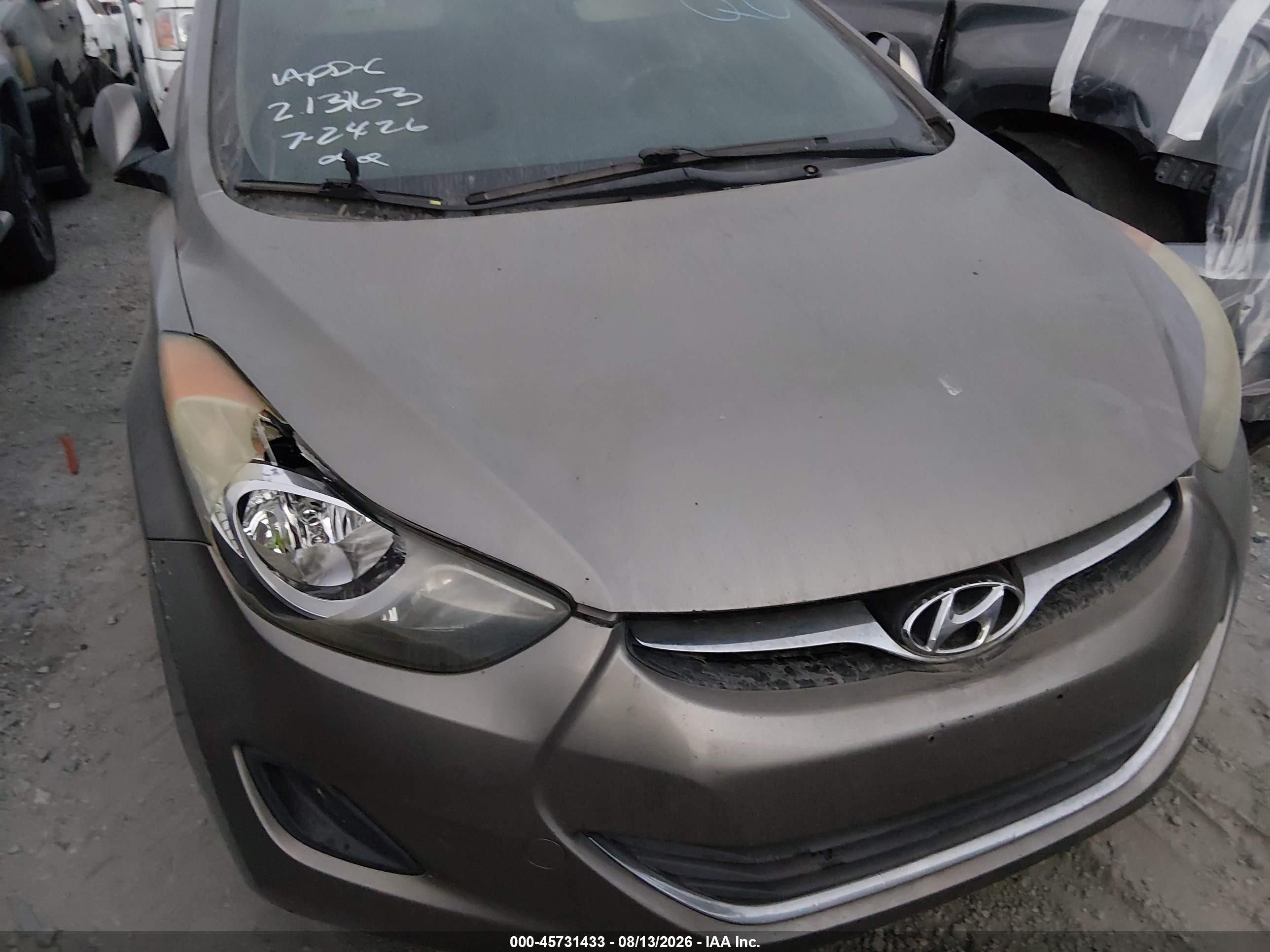 2013 Hyundai Elantra Gls Gold vin: 5NPDH4AE9DH193463