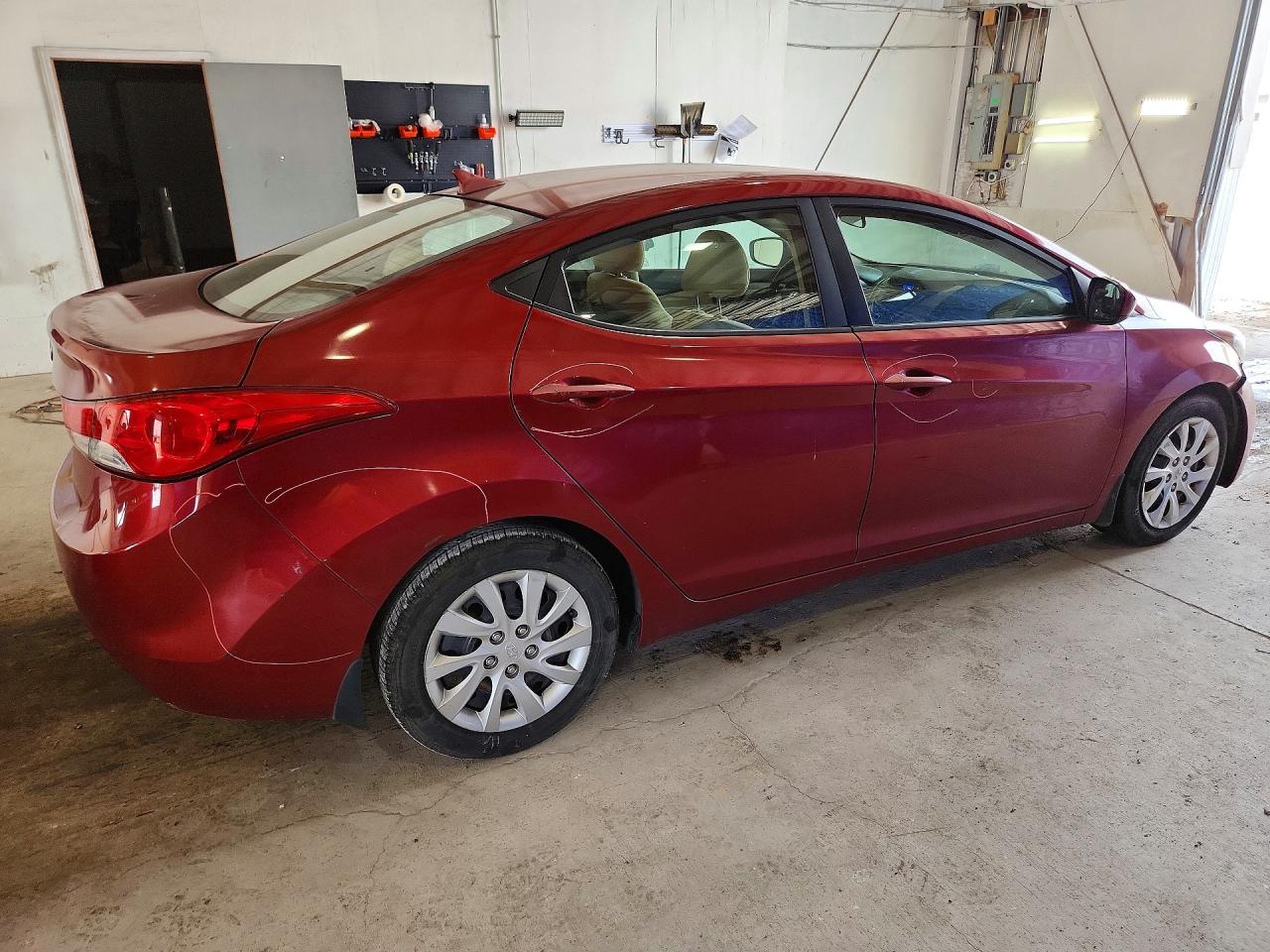 2013 Hyundai Elantra Gls Темно-бордовый vin: 5NPDH4AE9DH194855