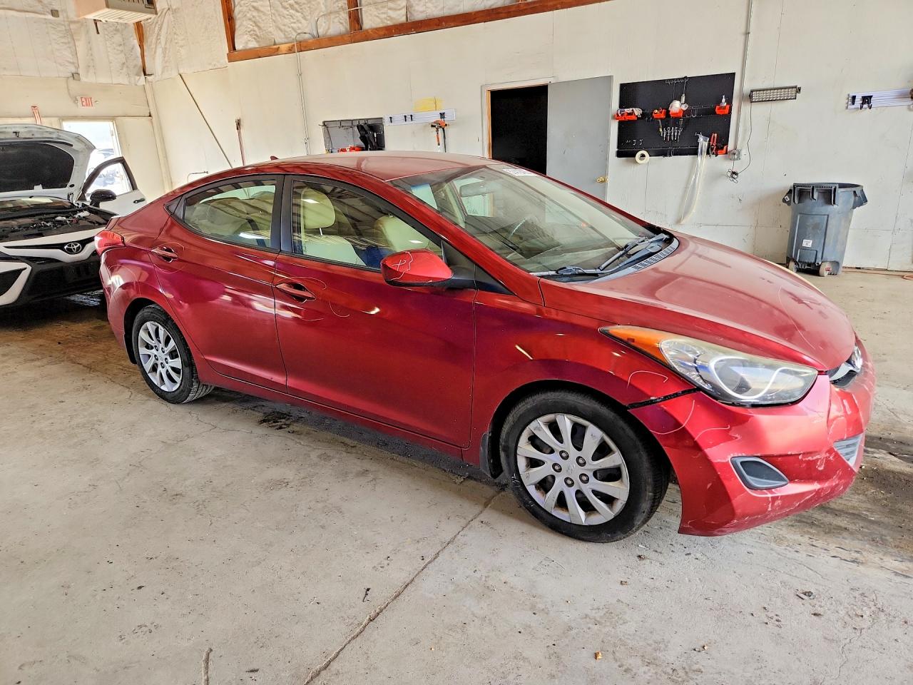 2013 Hyundai Elantra Gls Темно-бордовый vin: 5NPDH4AE9DH194855