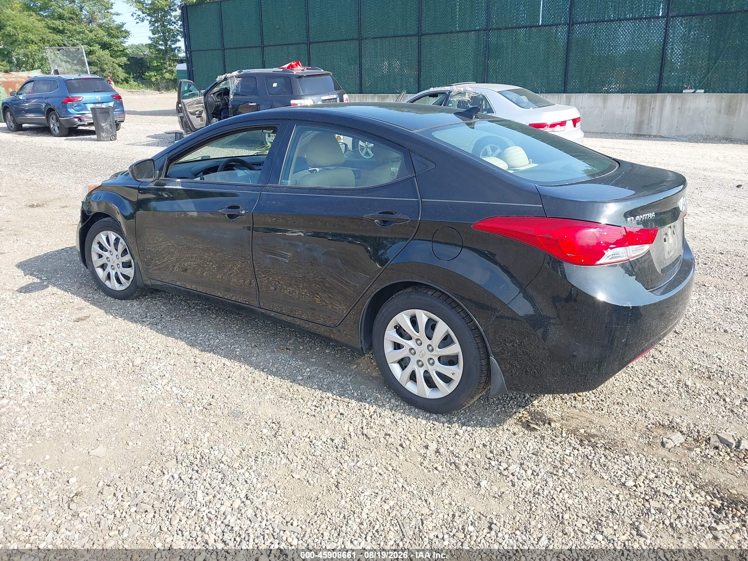 2013 Hyundai Elantra Gls Черный vin: 5NPDH4AE9DH201478
